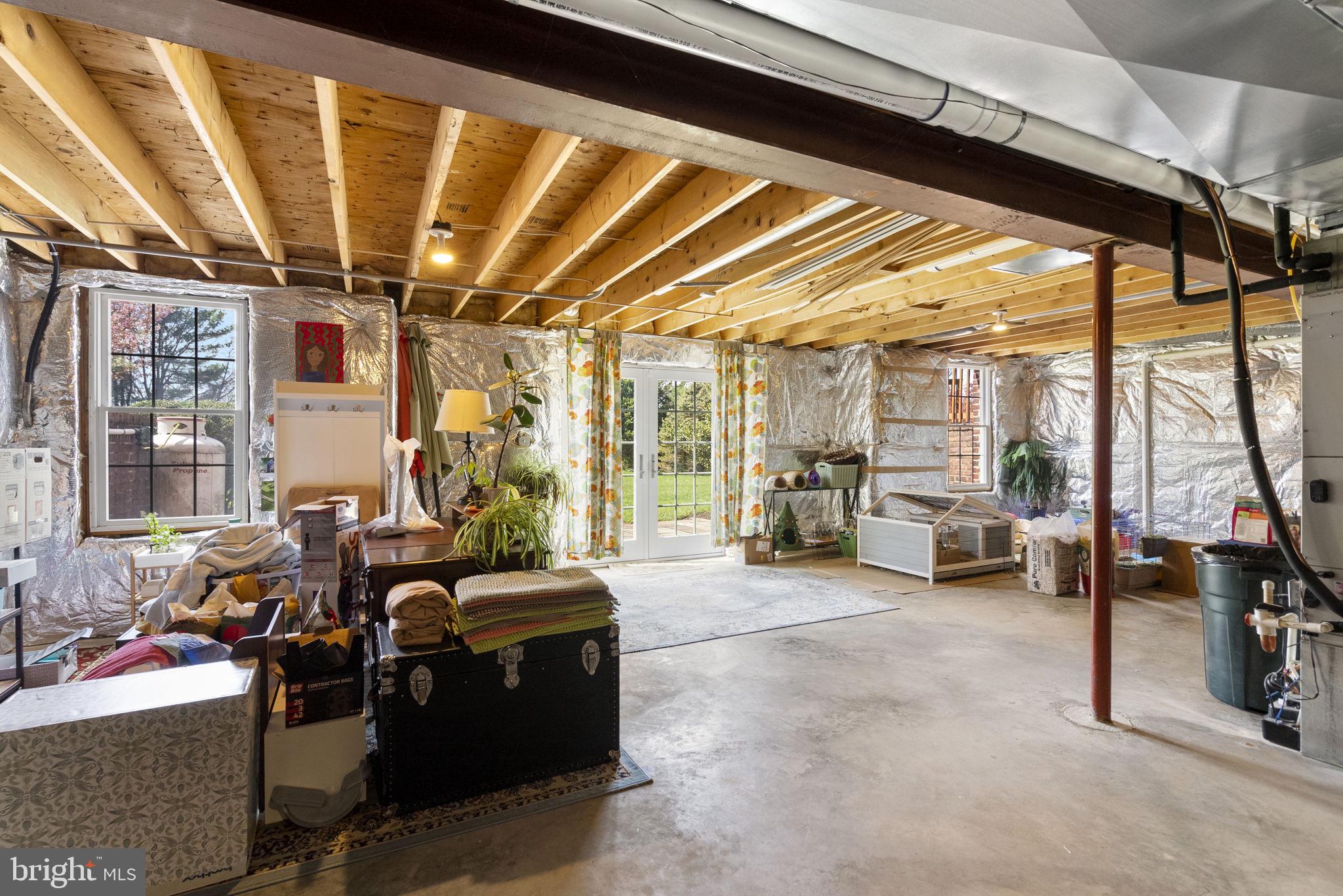 THE WARFIELDS - Residential