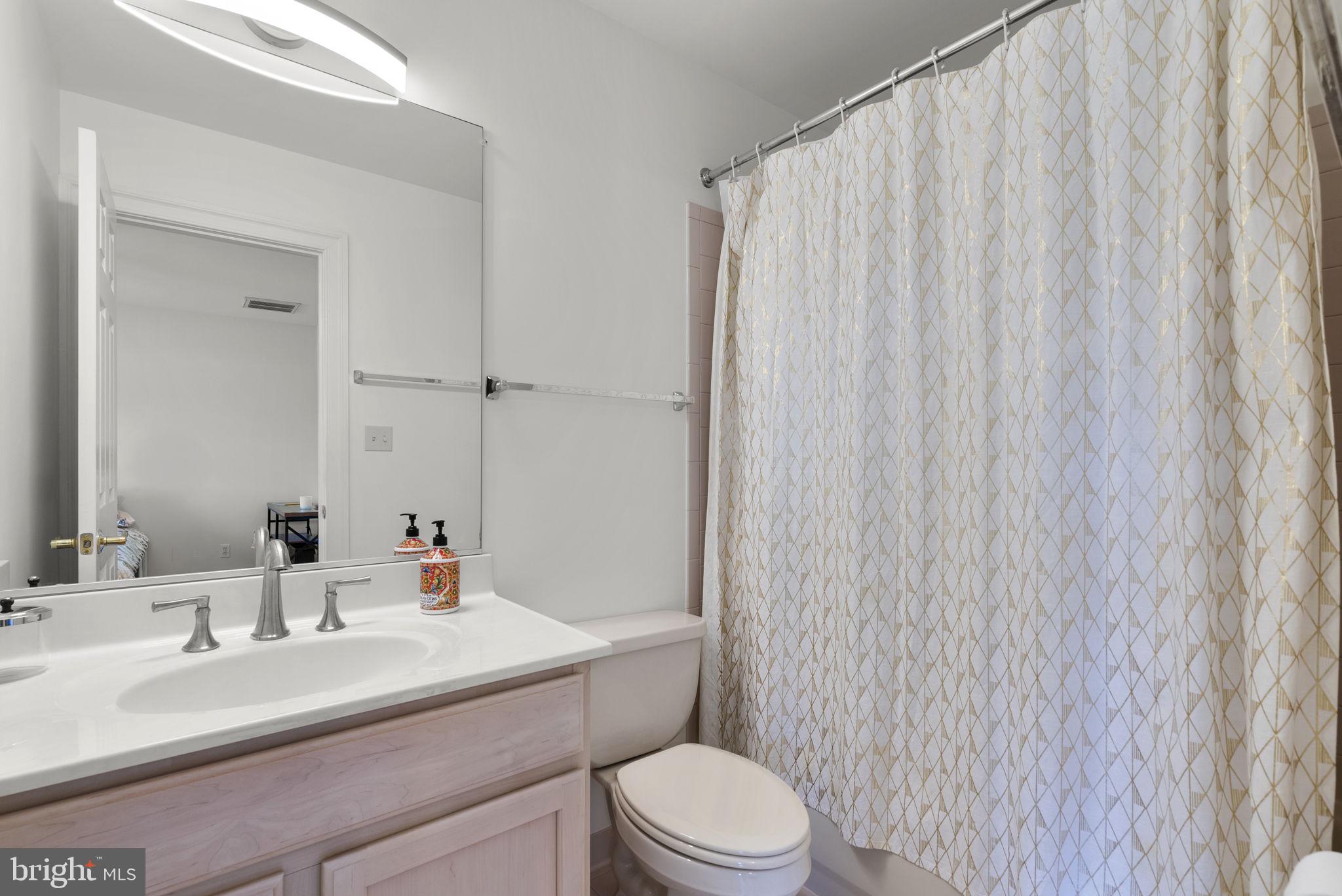 THE WARFIELDS - Residential