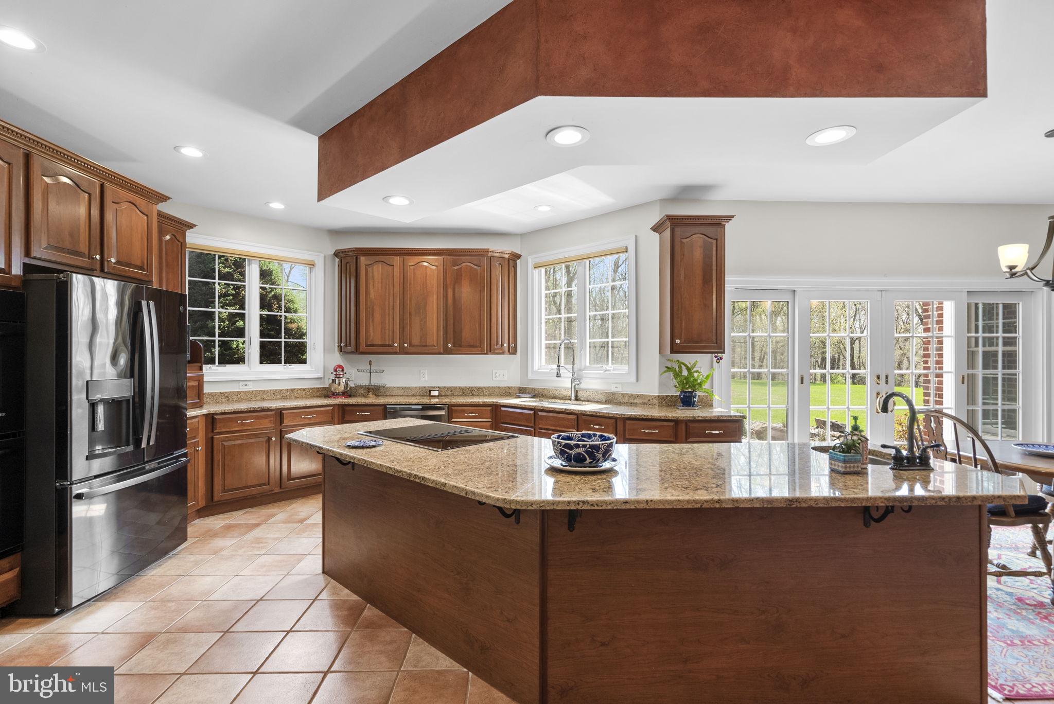 THE WARFIELDS - Residential