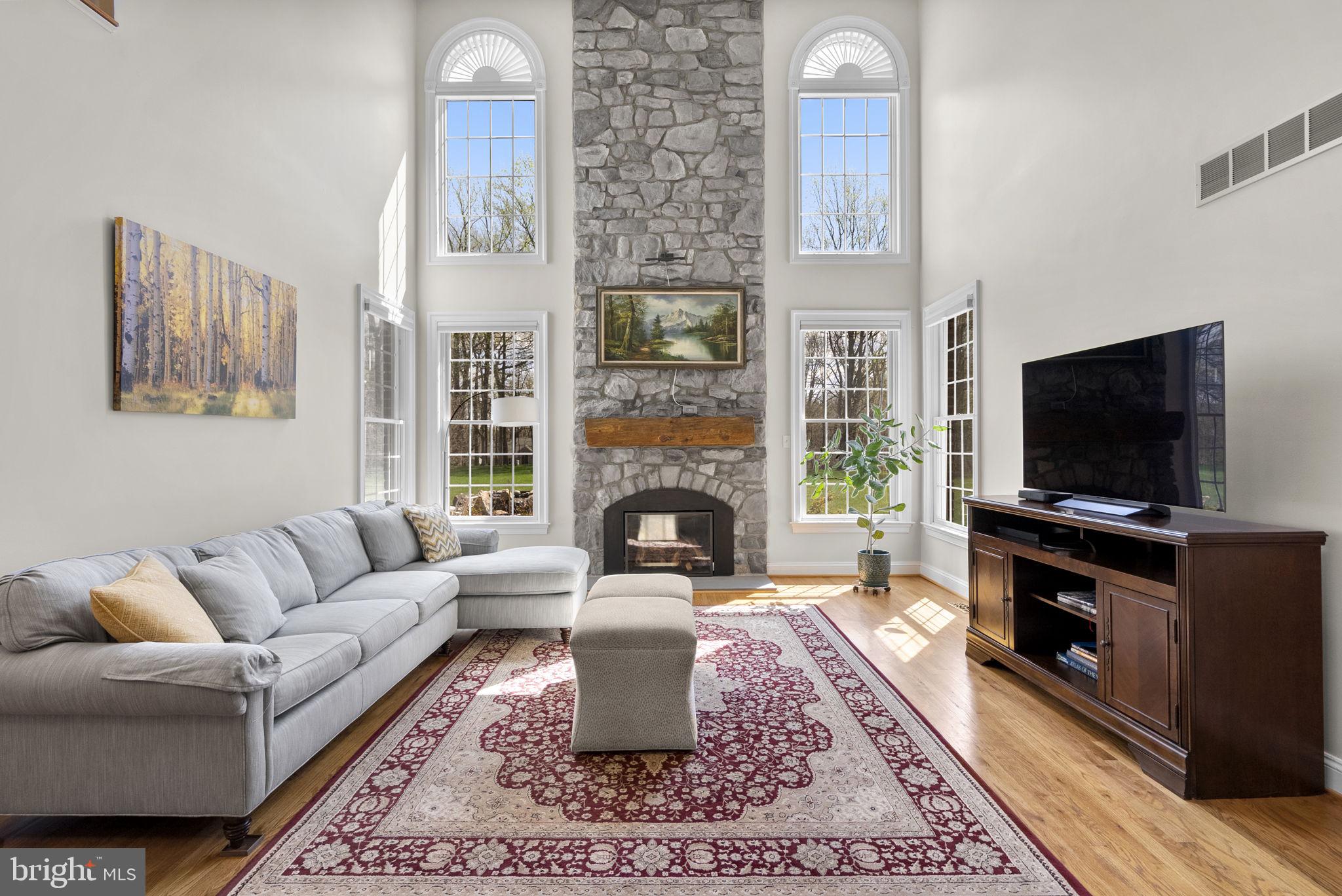 THE WARFIELDS - Residential