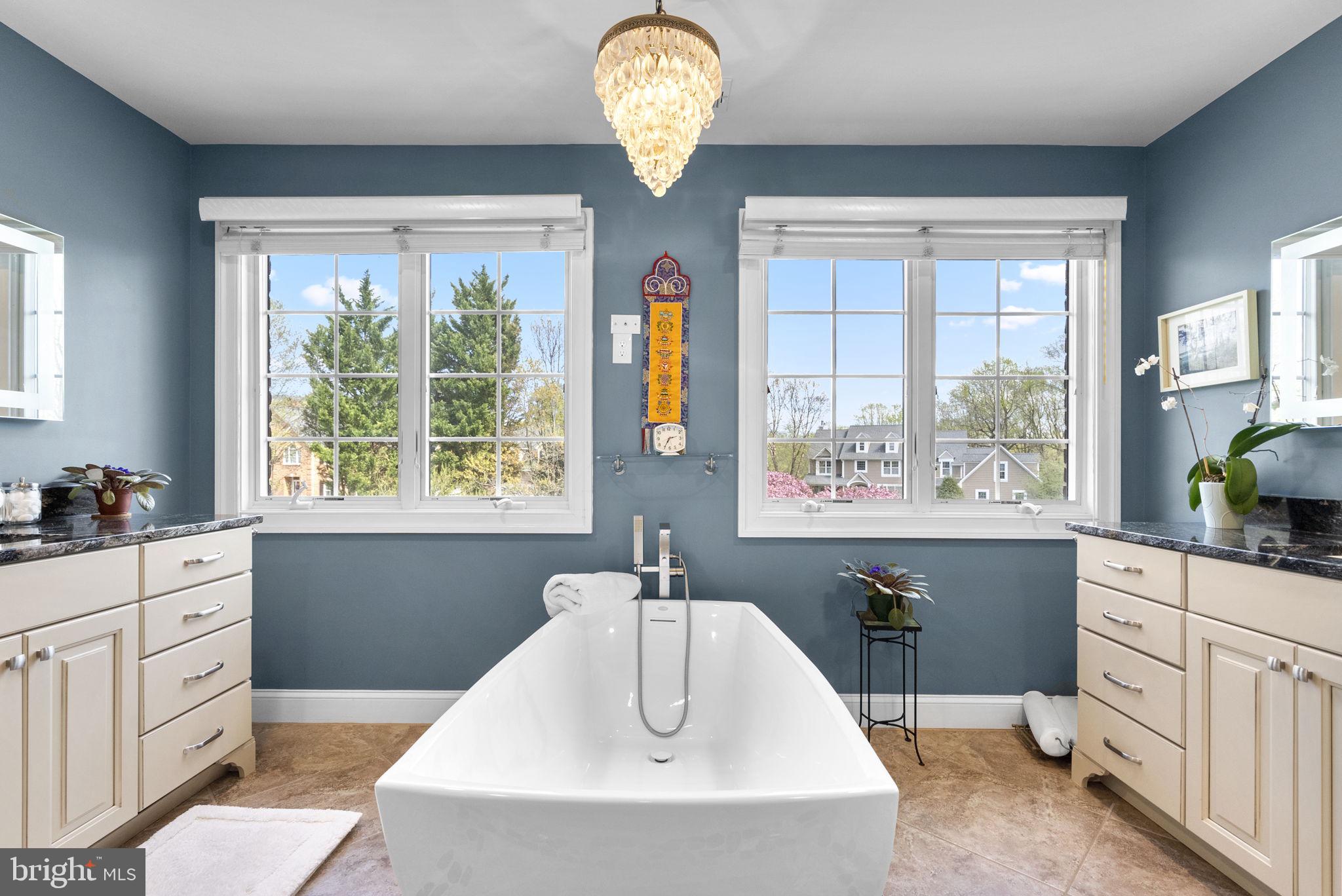 THE WARFIELDS - Residential