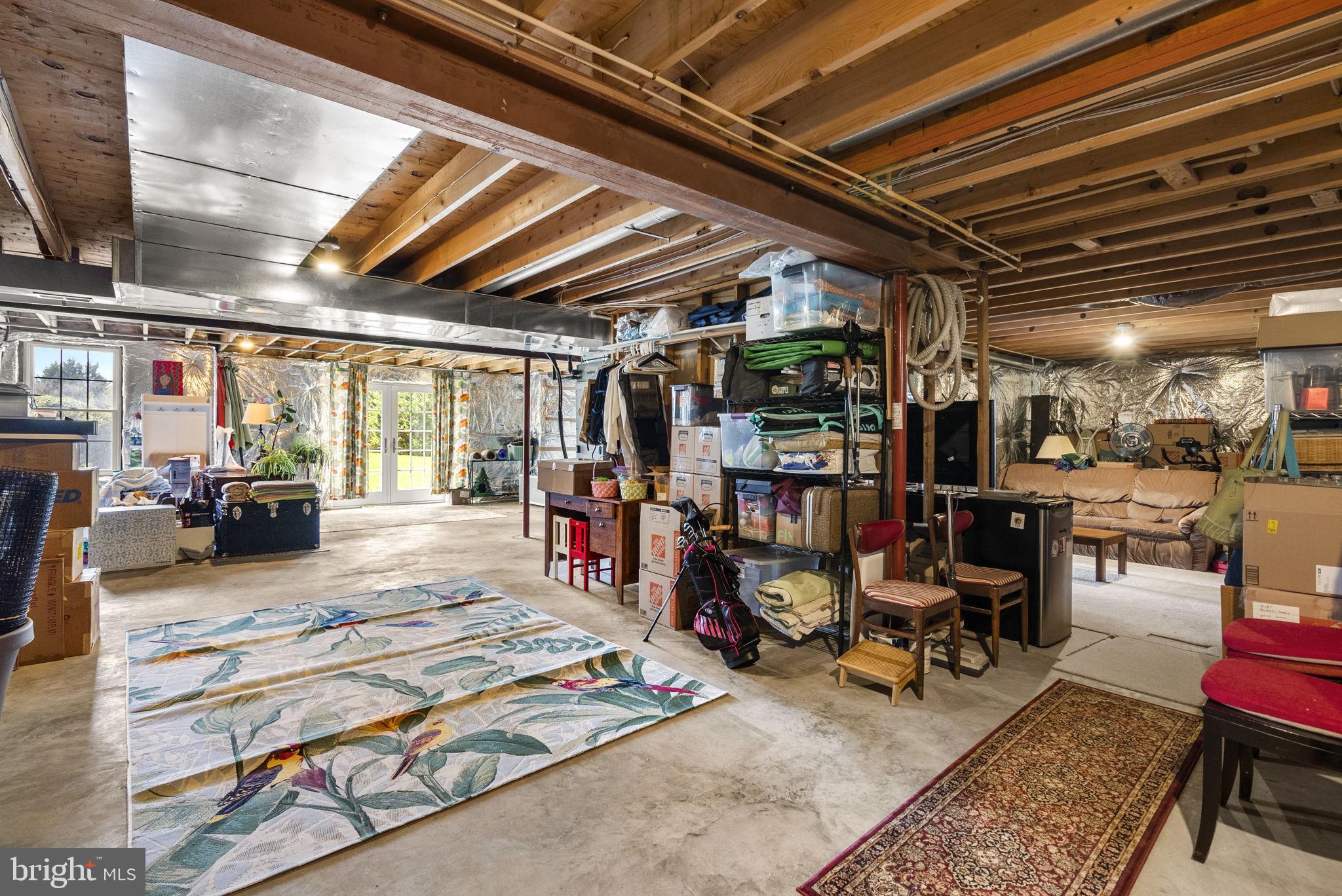 THE WARFIELDS - Residential