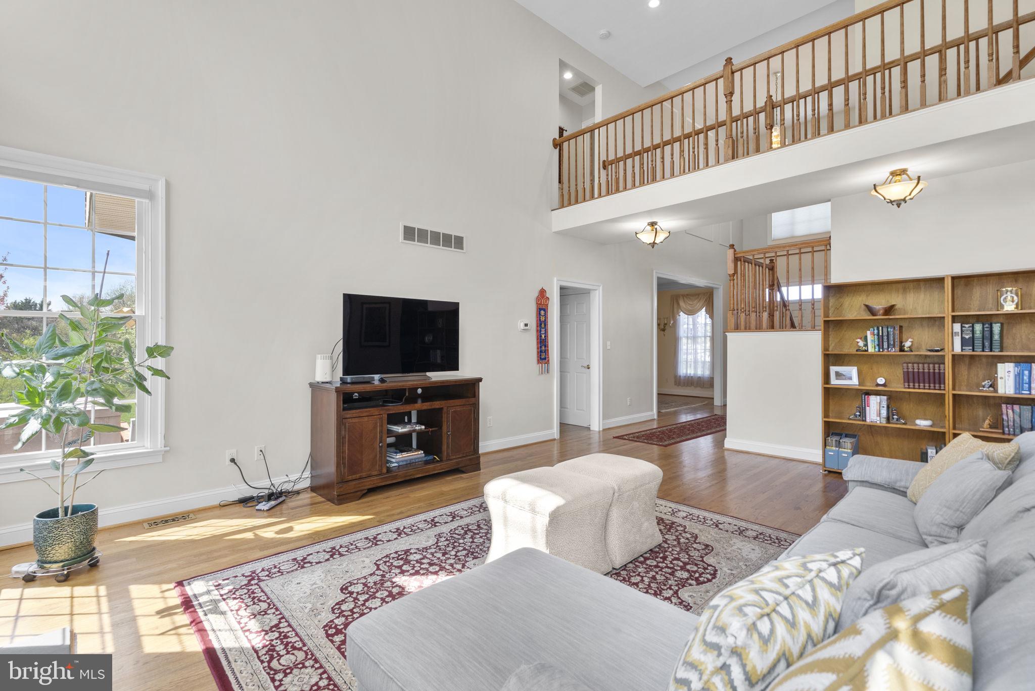 THE WARFIELDS - Residential