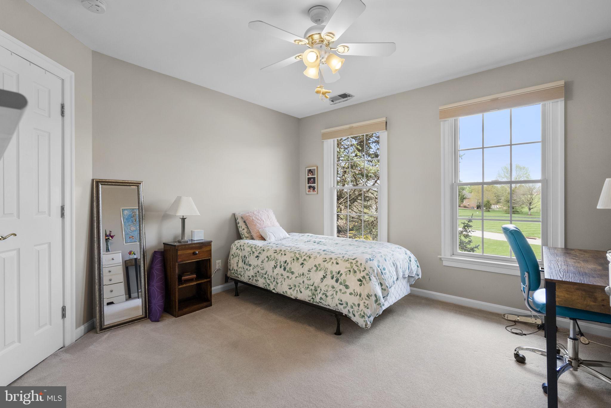 THE WARFIELDS - Residential