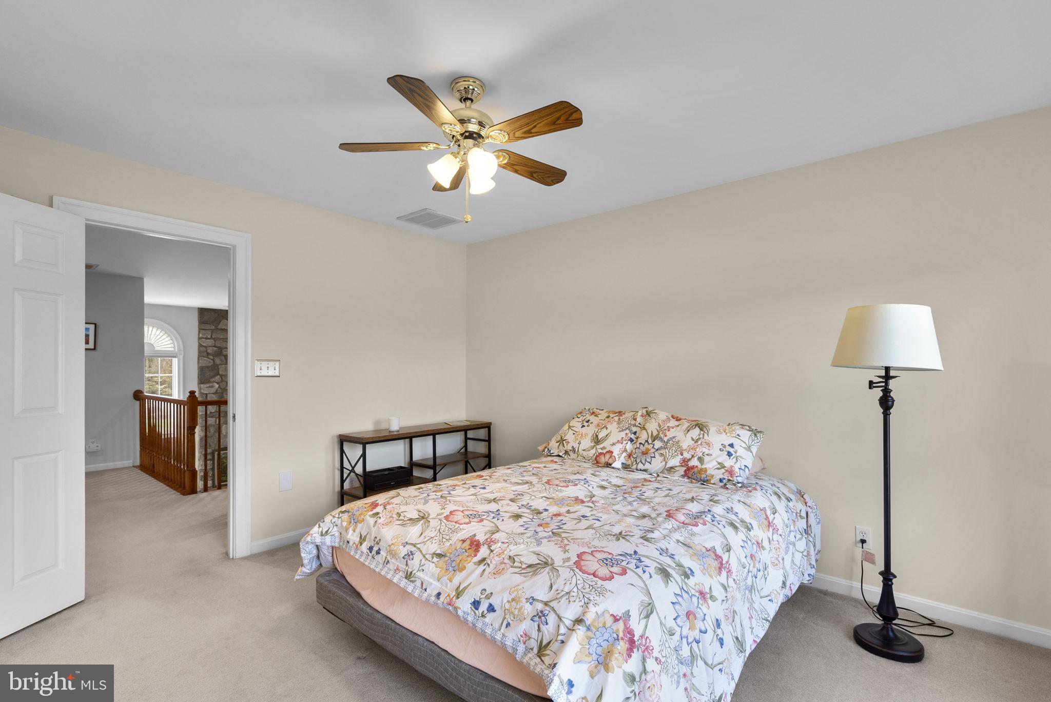 THE WARFIELDS - Residential