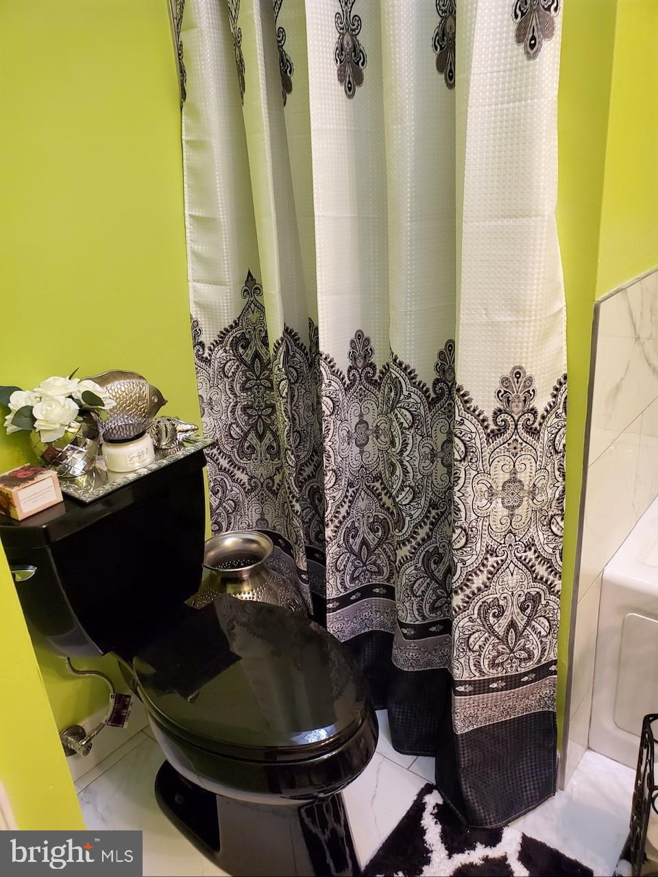 FERN ROCK - Residential