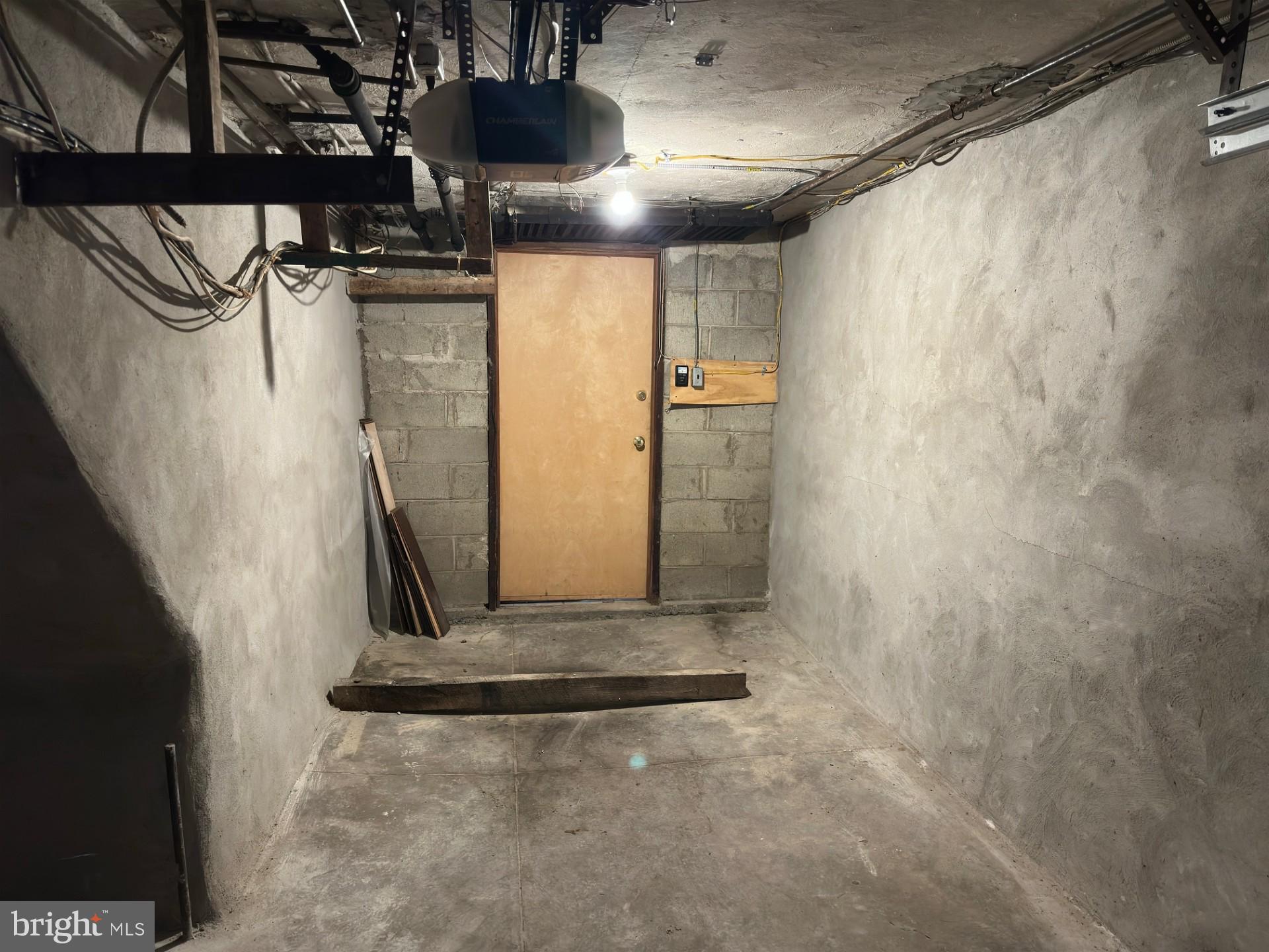 FERN ROCK - Residential