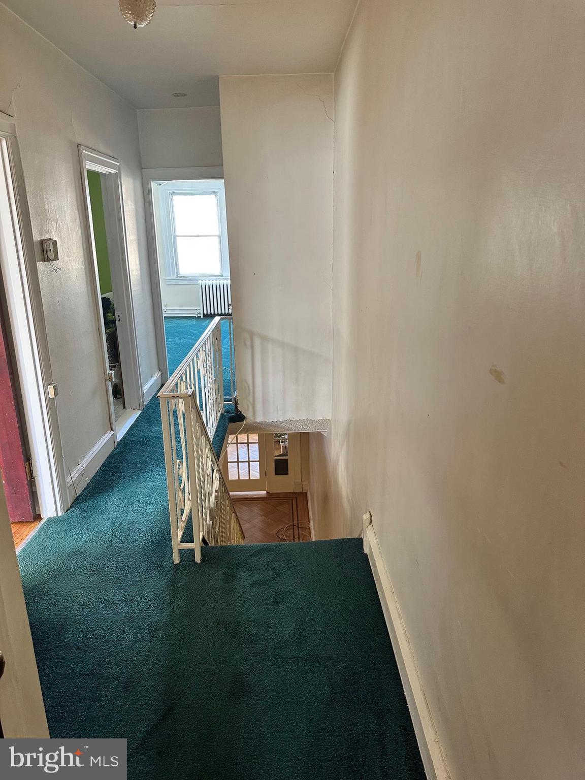 FERN ROCK - Residential