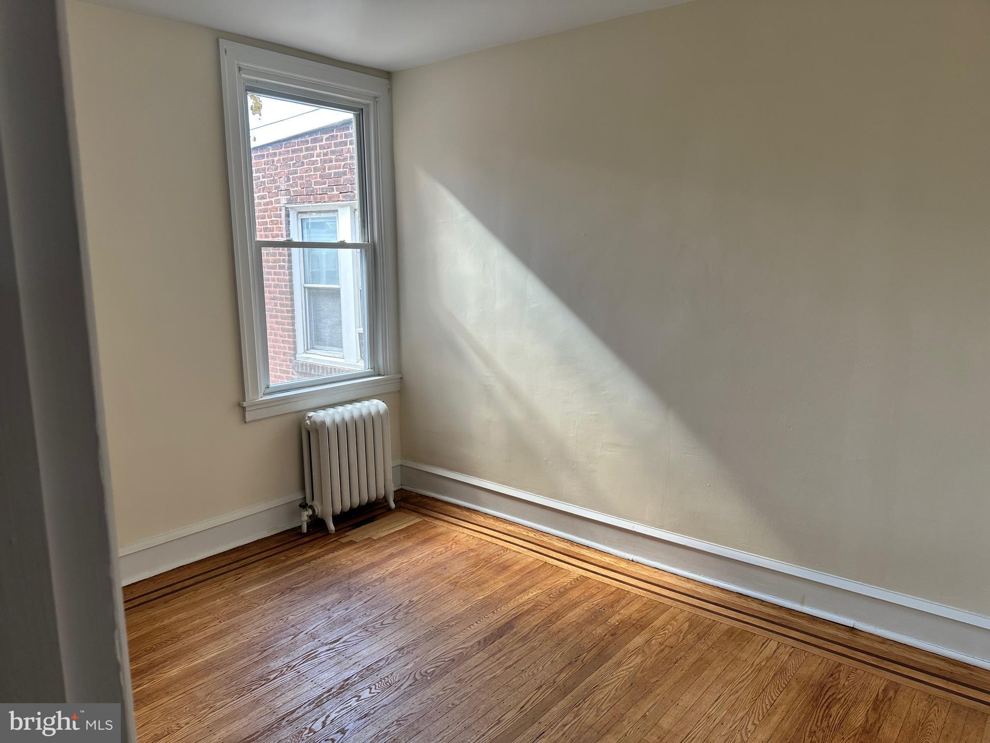 FERN ROCK - Residential