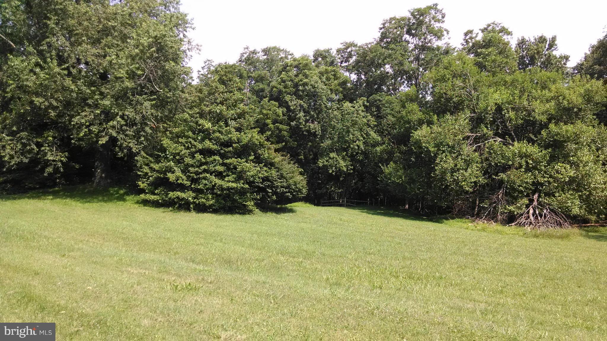 FOX RUN OF MIDDLEBURG - Land