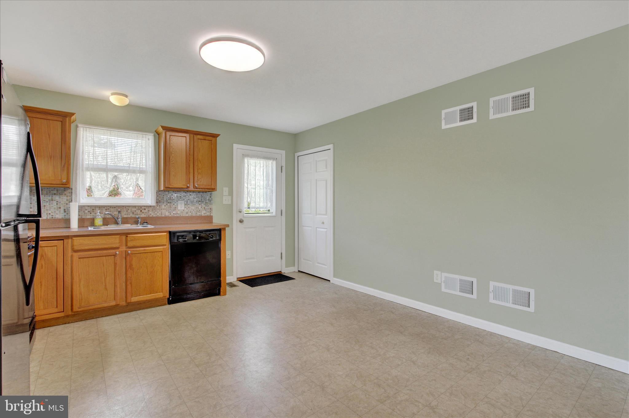 APPLEWOOD - Residential