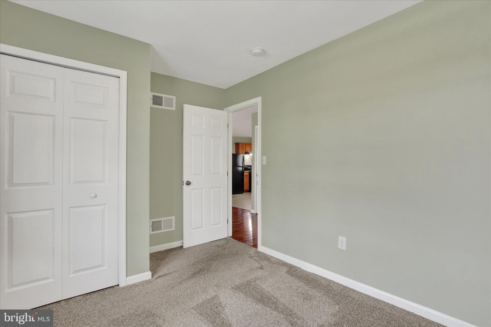 APPLEWOOD - Residential