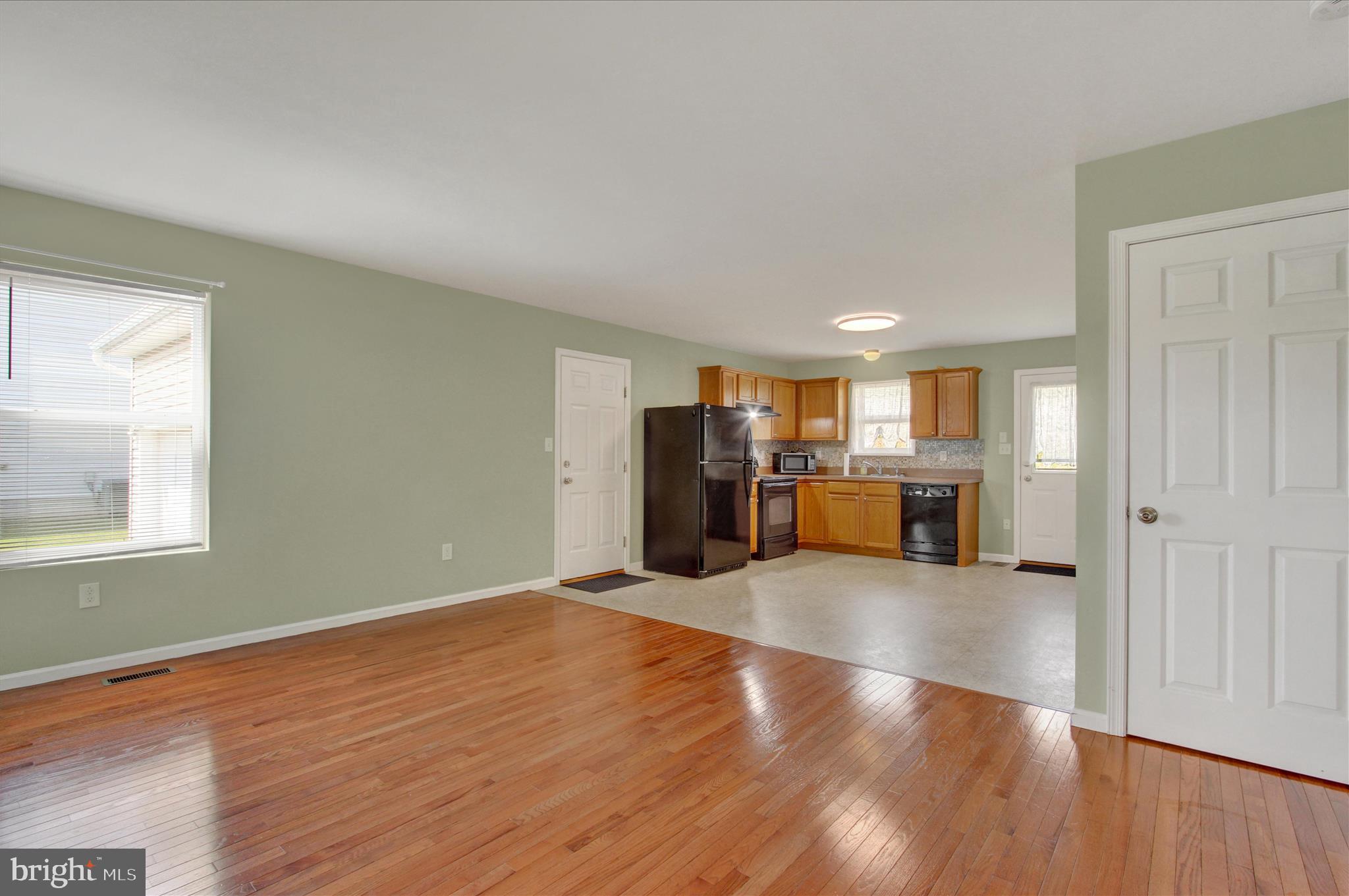 APPLEWOOD - Residential