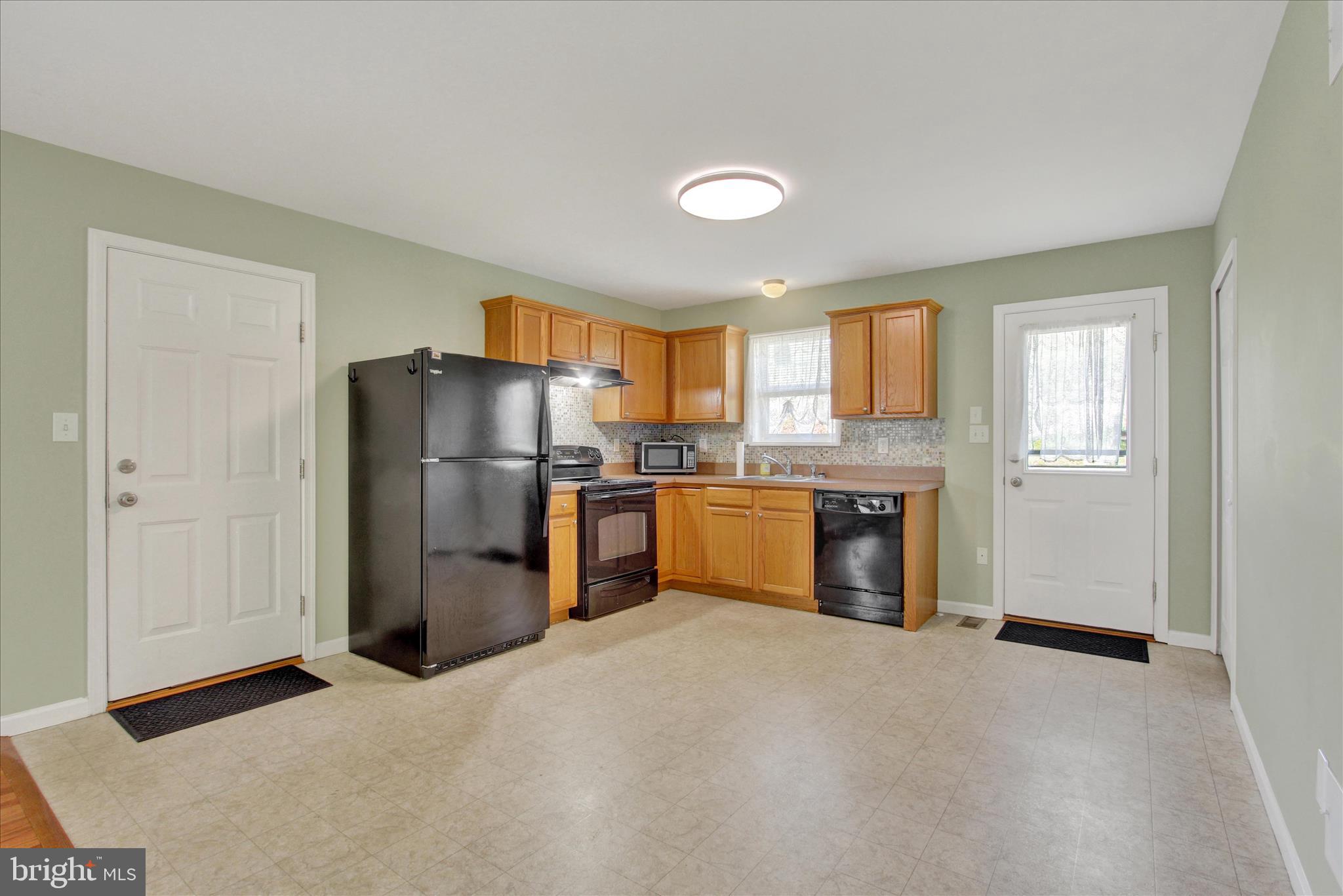 APPLEWOOD - Residential