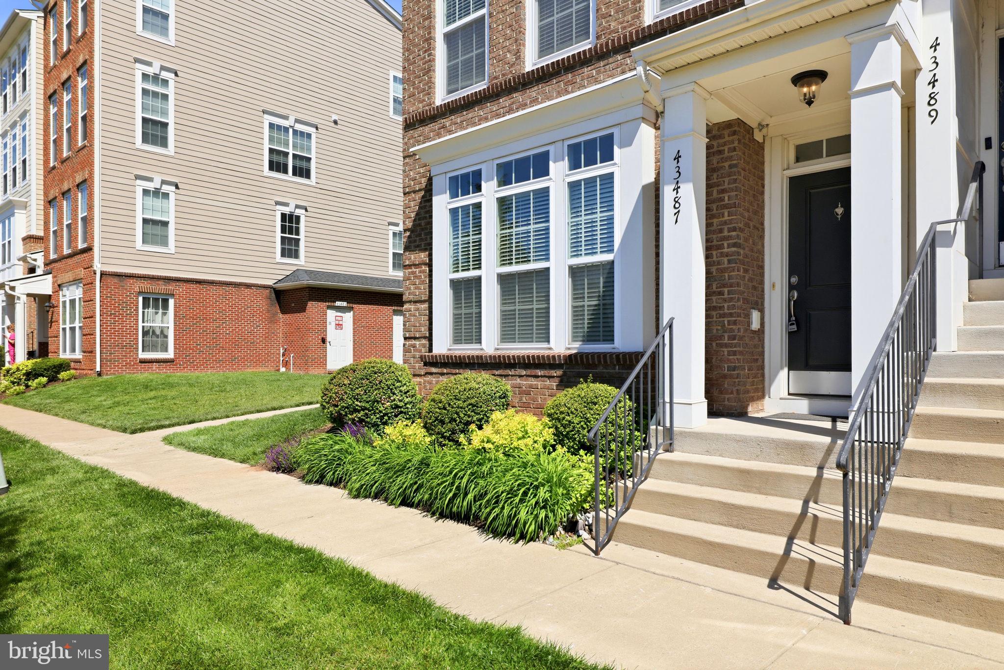 EAST GATE 3 CONDOMINIUM - Residential