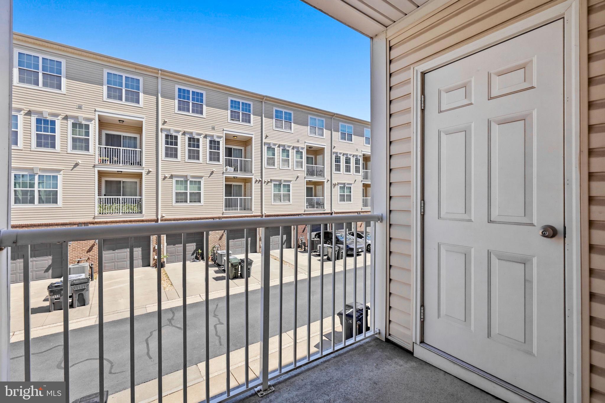 EAST GATE 3 CONDOMINIUM - Residential