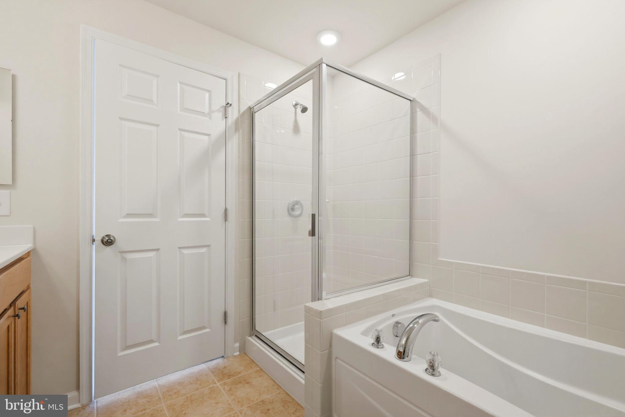 EAST GATE 3 CONDOMINIUM - Residential
