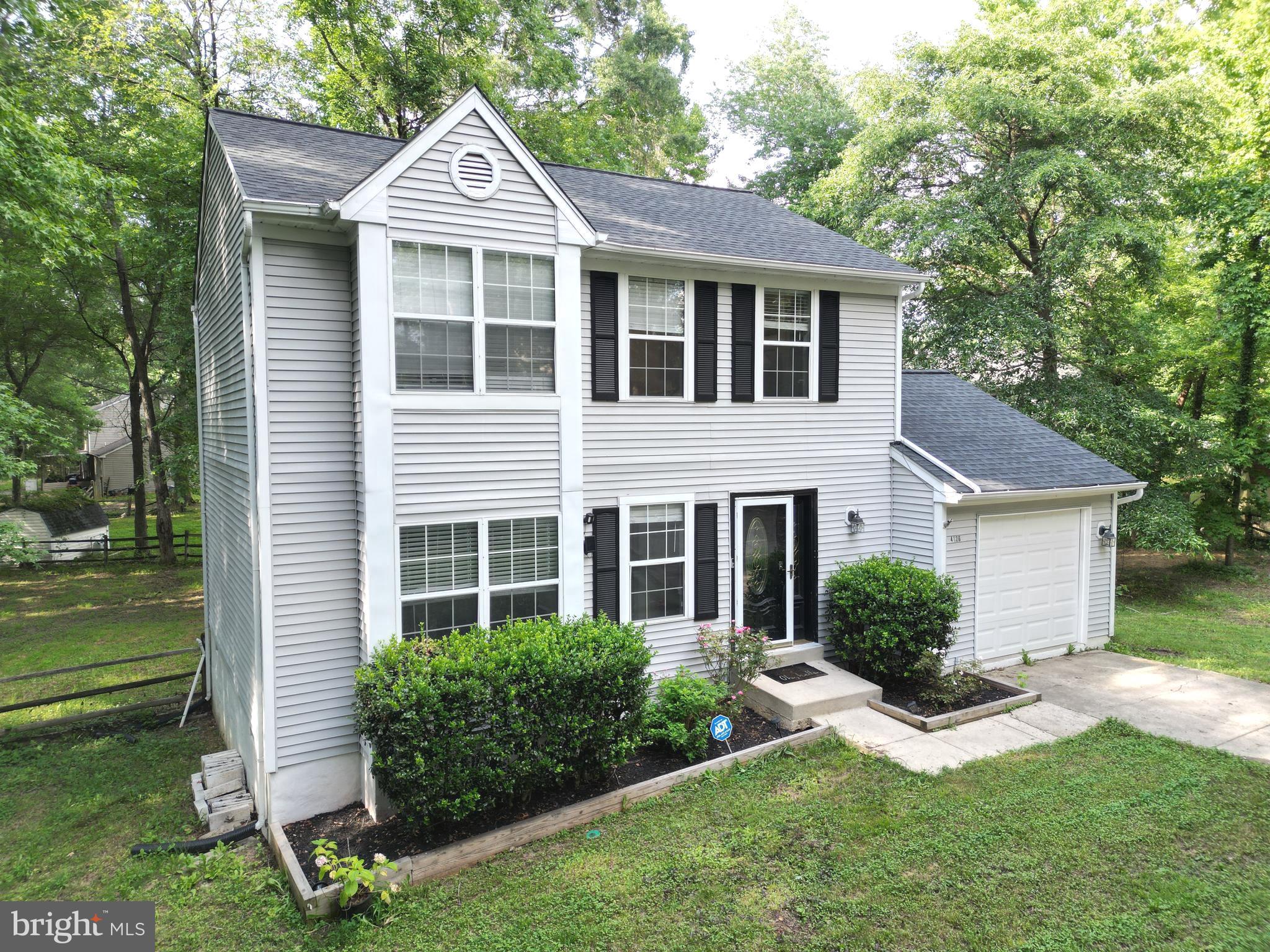 4120 LANCASTER CIRCLE