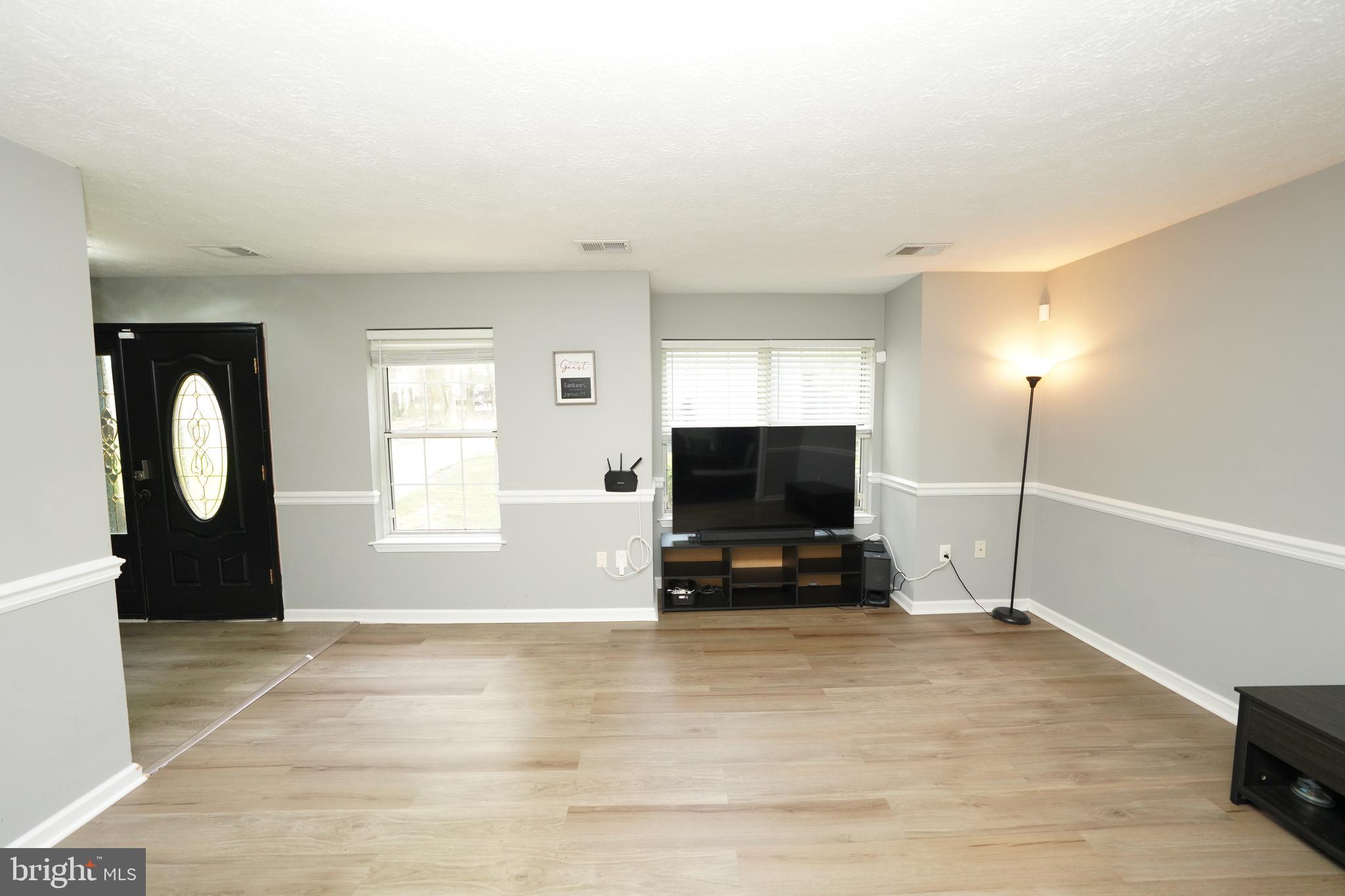 LANCASTER - Residential Lease