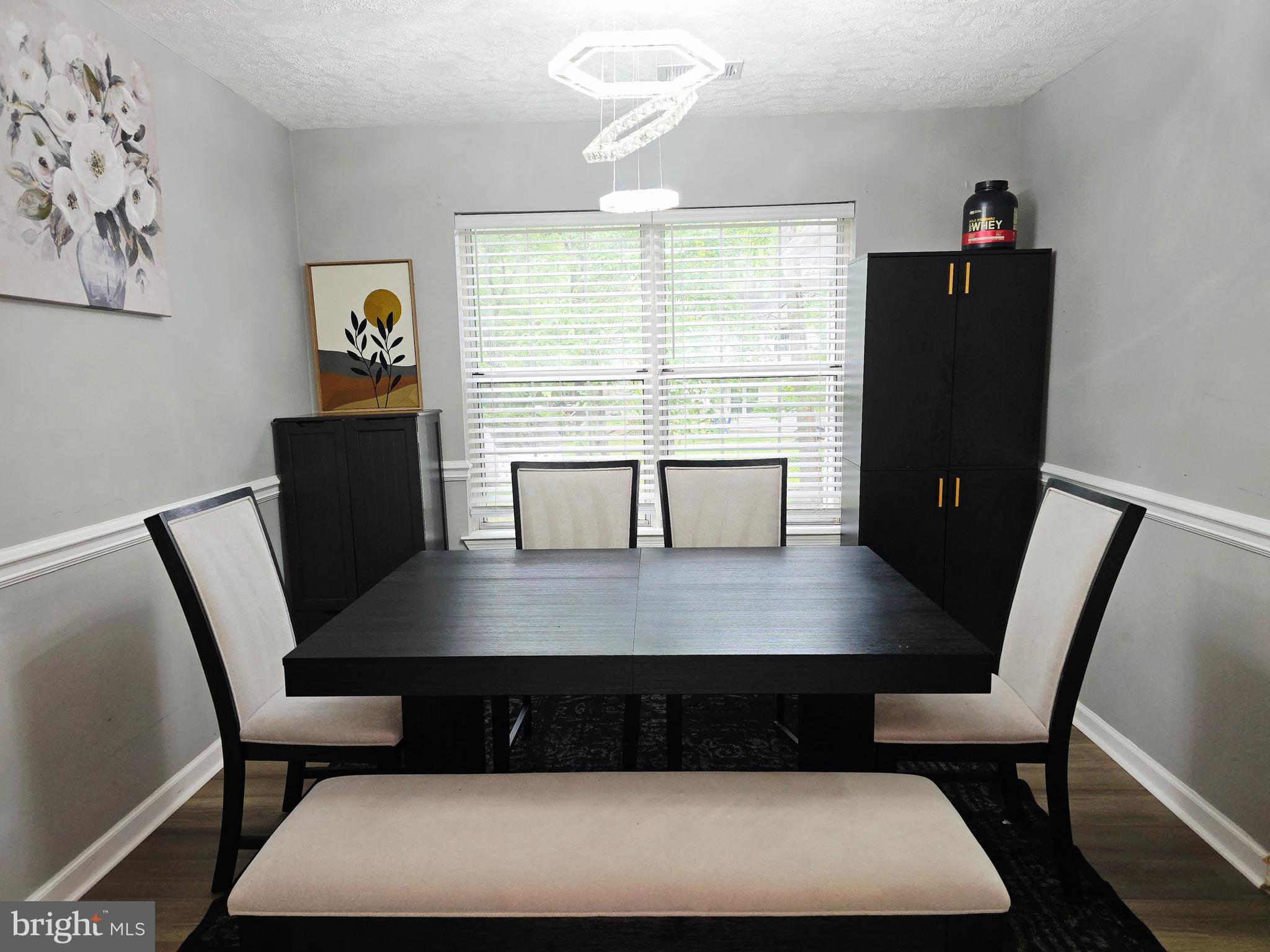 LANCASTER - Residential Lease