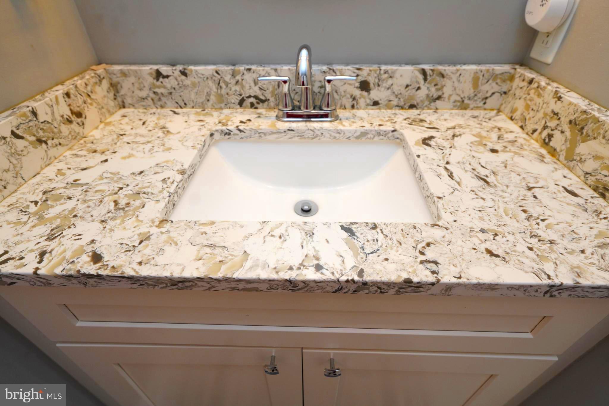 LANCASTER - Residential Lease