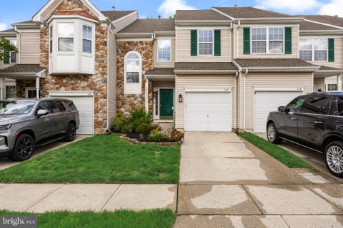 Townhouse For Sale - 119 Beacon Drive<br/> WOODBURY, NJ 08096