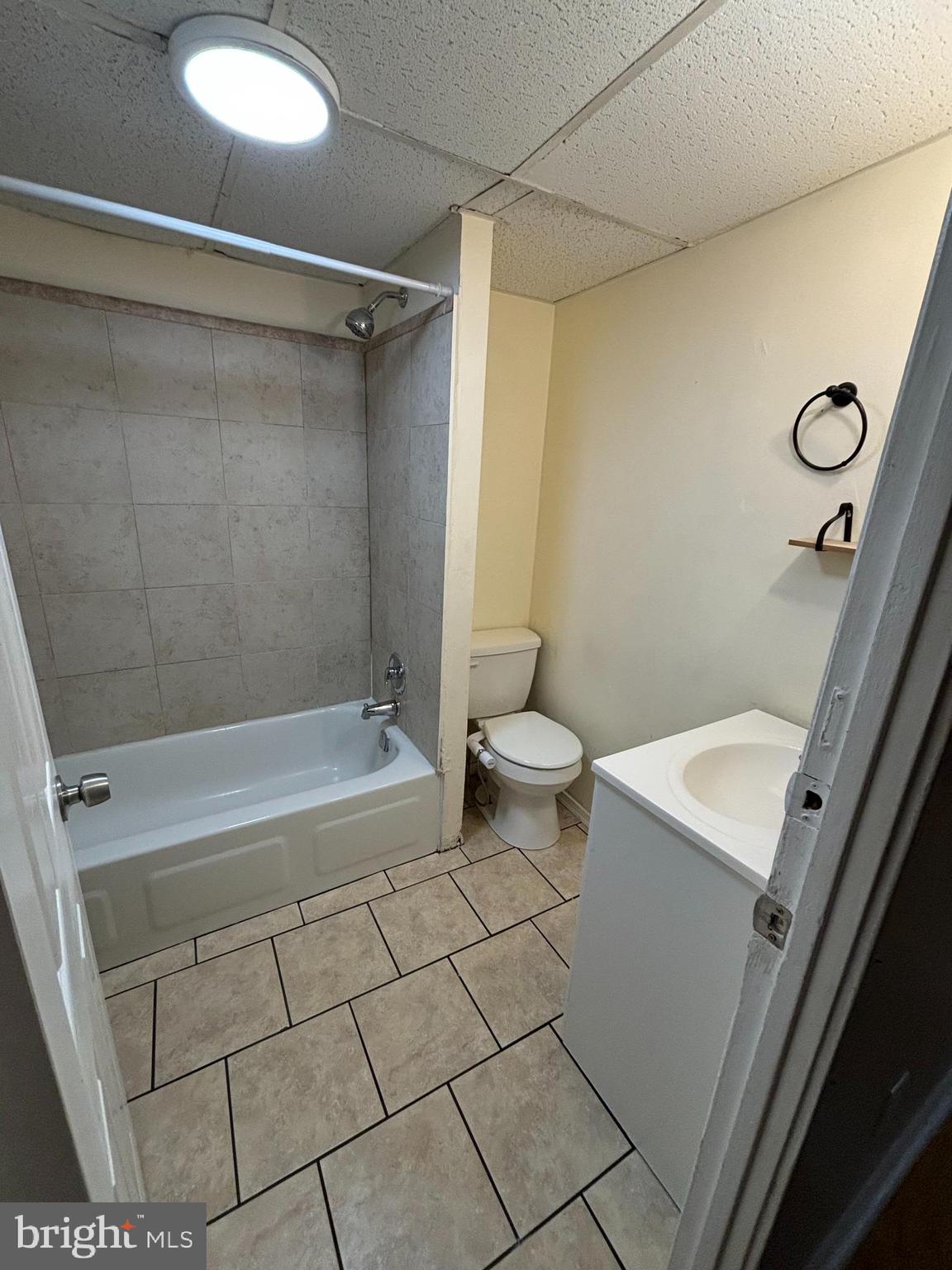 FISHTOWN - Residential Lease