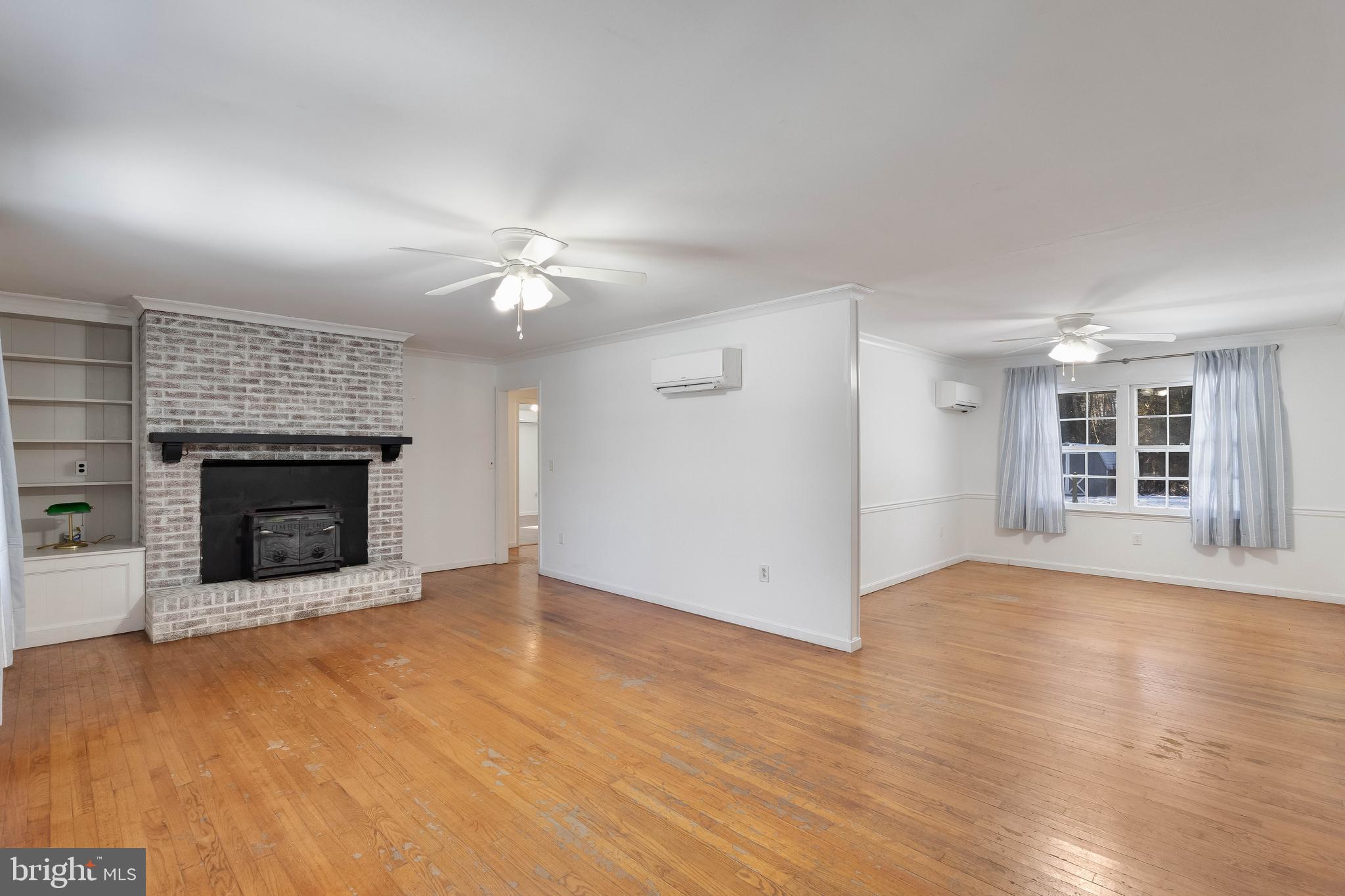 20146 COLLINS MILL DRIVE