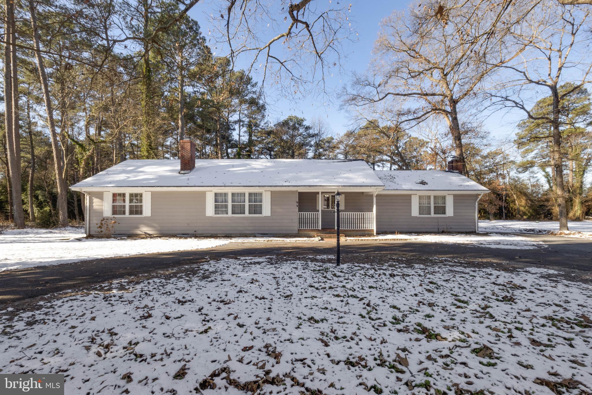 20146 COLLINS MILL DRIVE