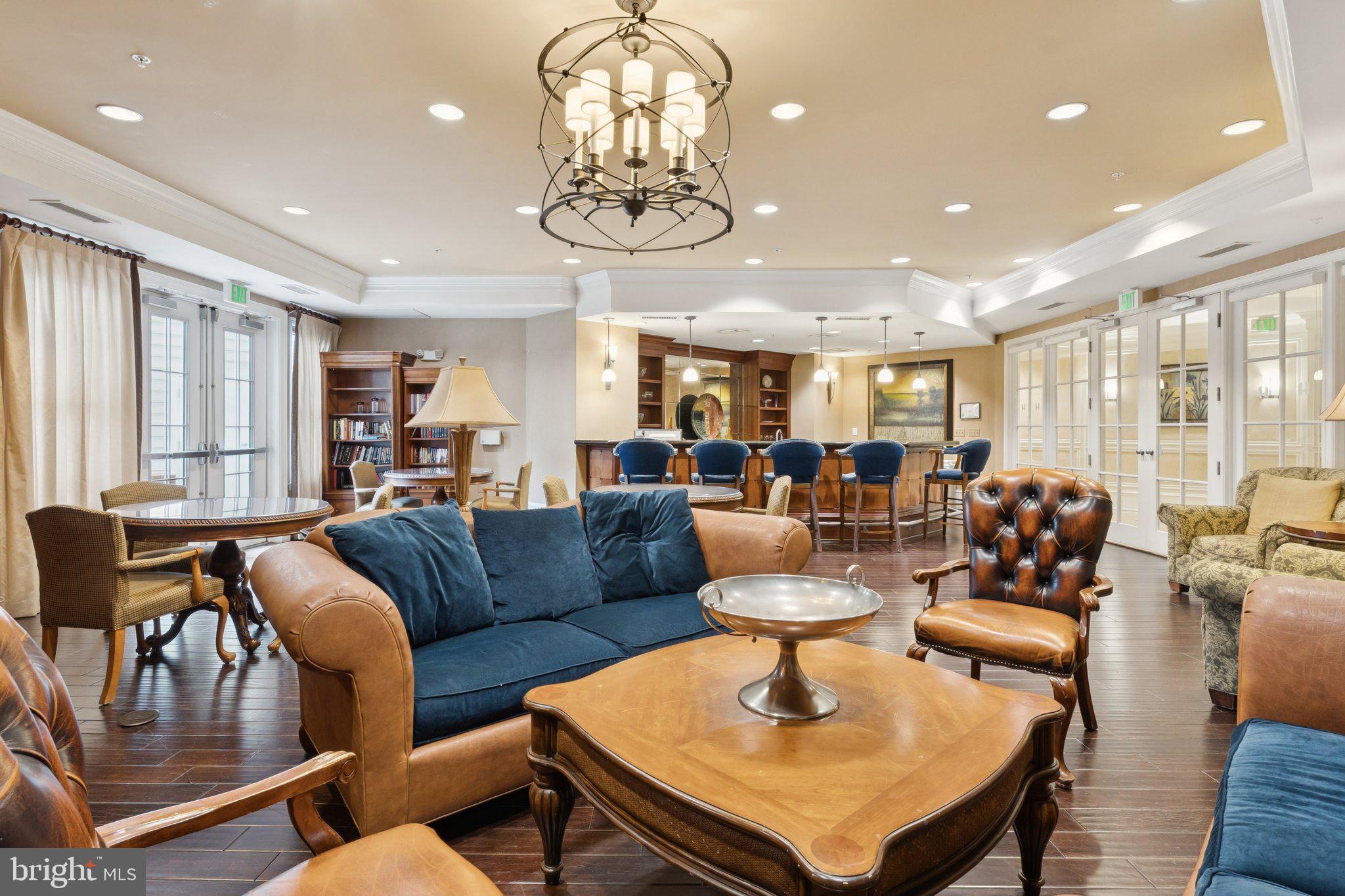 HALSTEAD AT THE METRO II - Residential