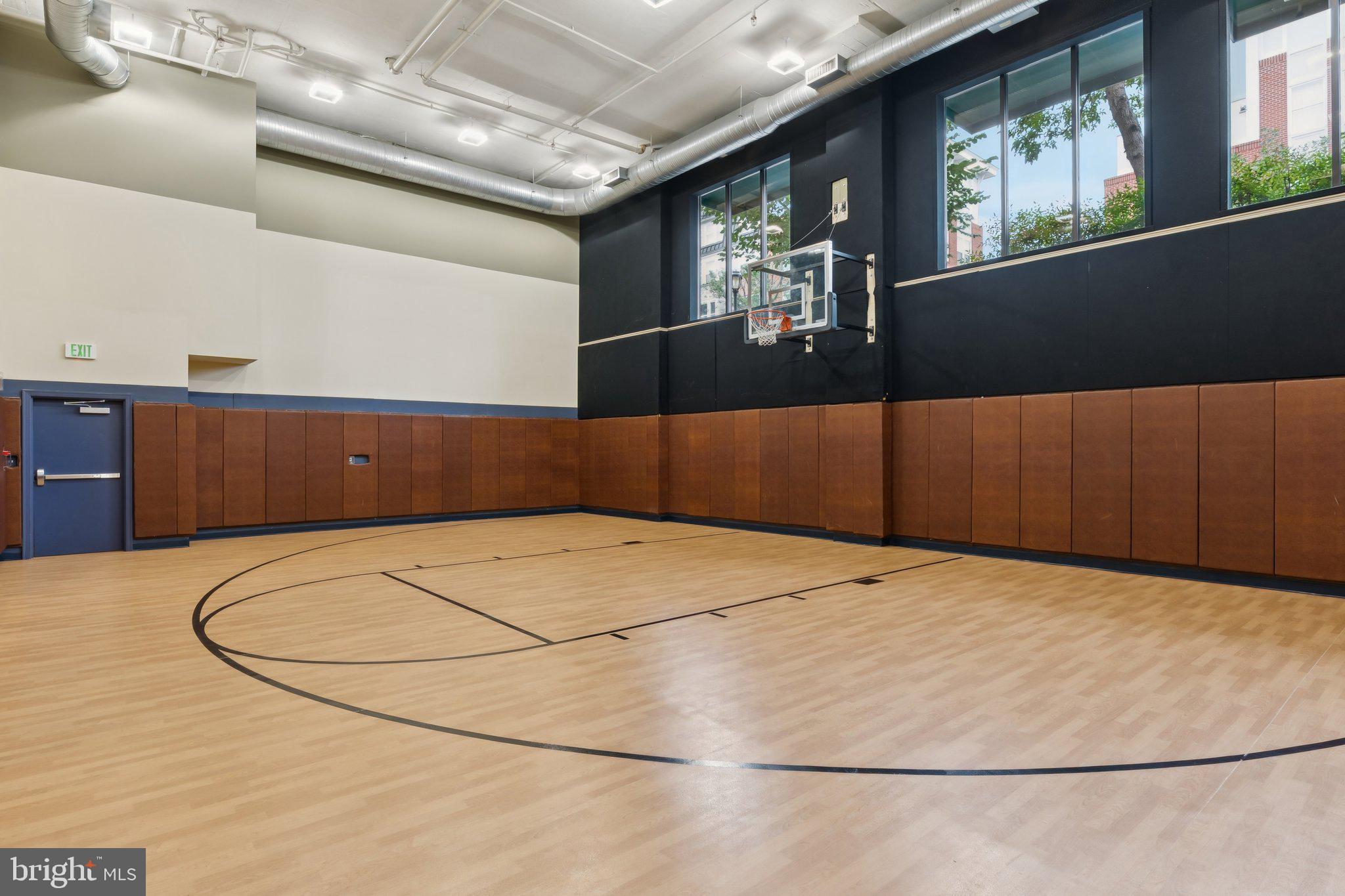 HALSTEAD AT THE METRO II - Residential