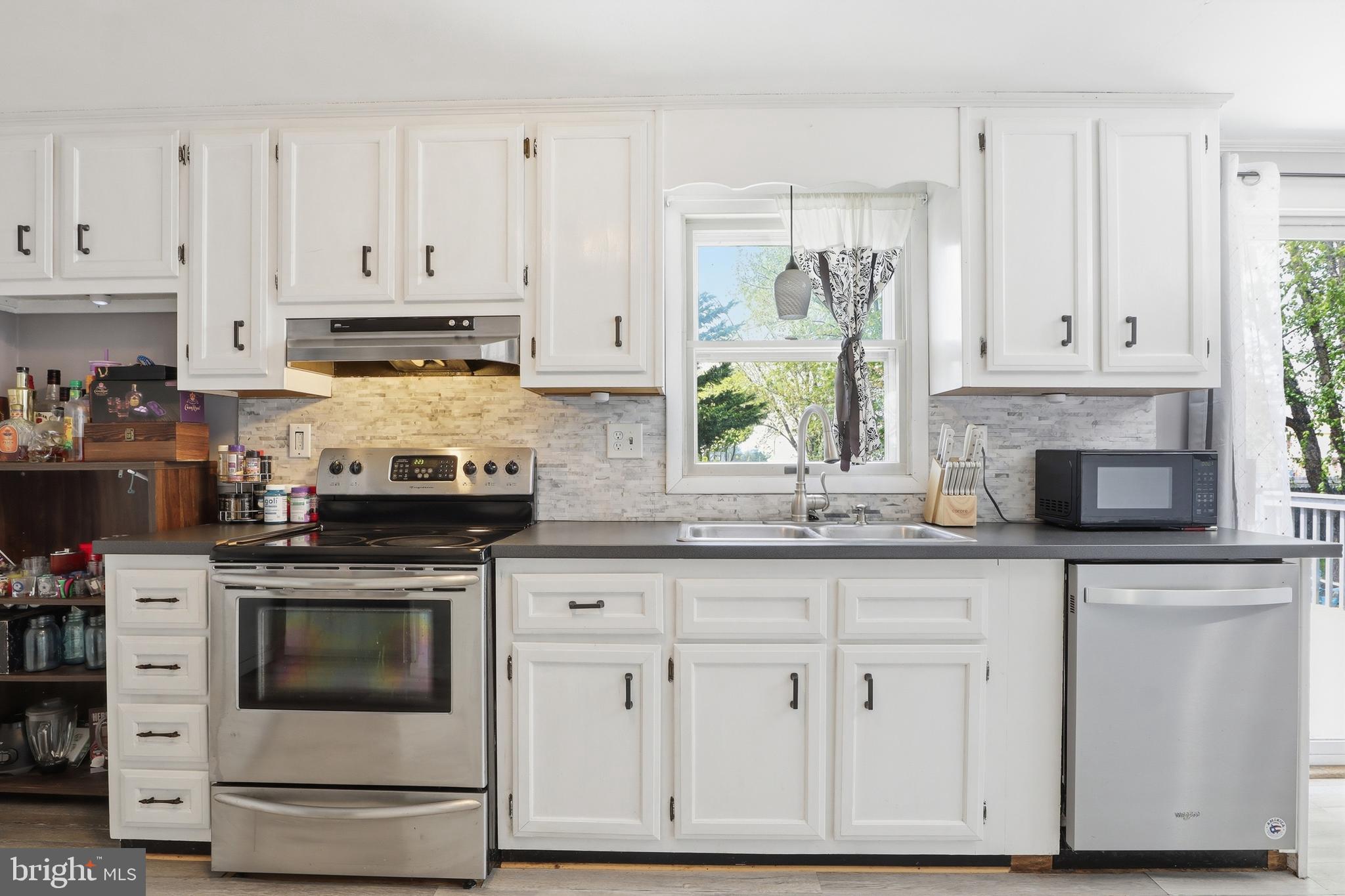 BONNIEFIELD ESTATES - Residential