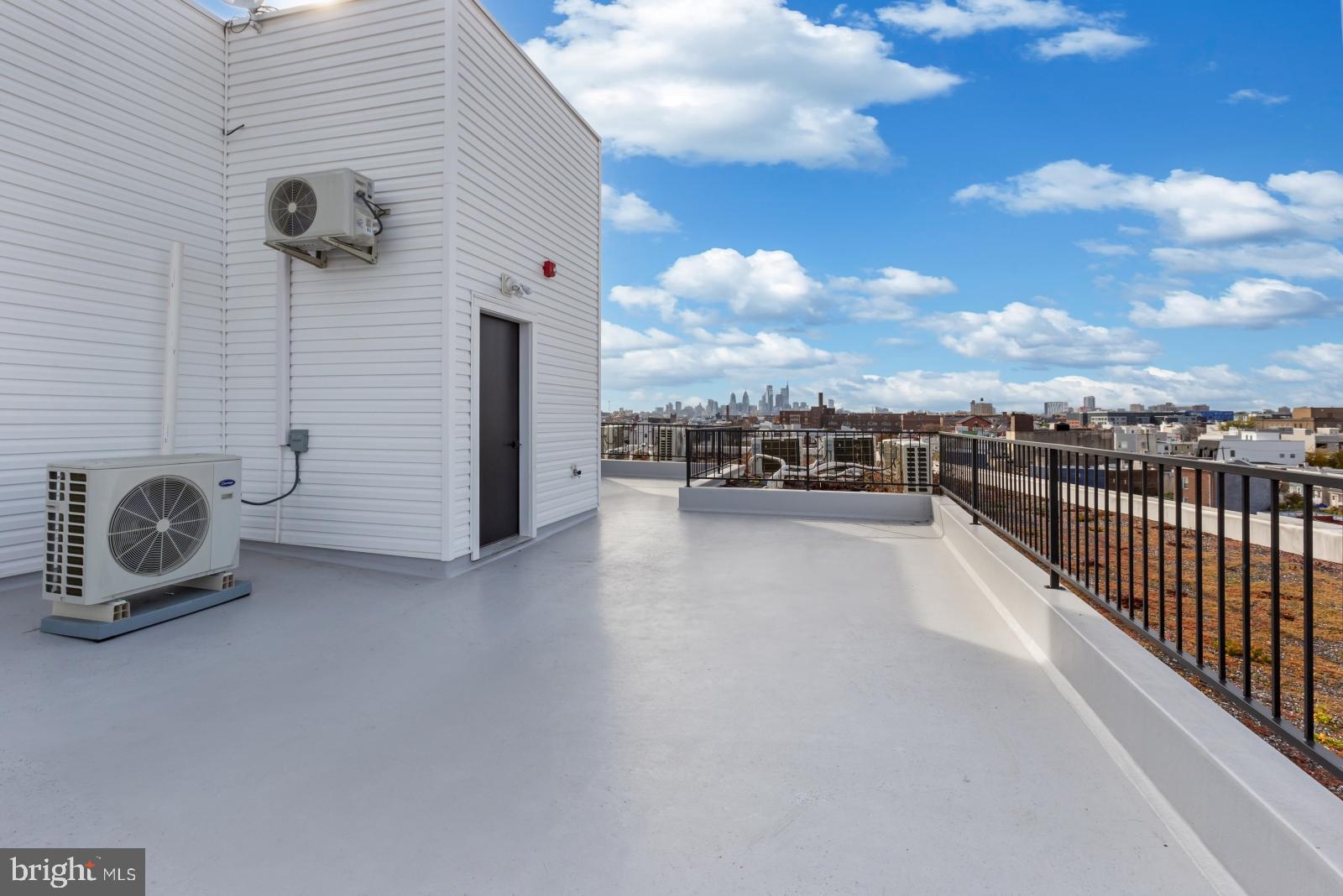 FISHTOWN - Residential Lease