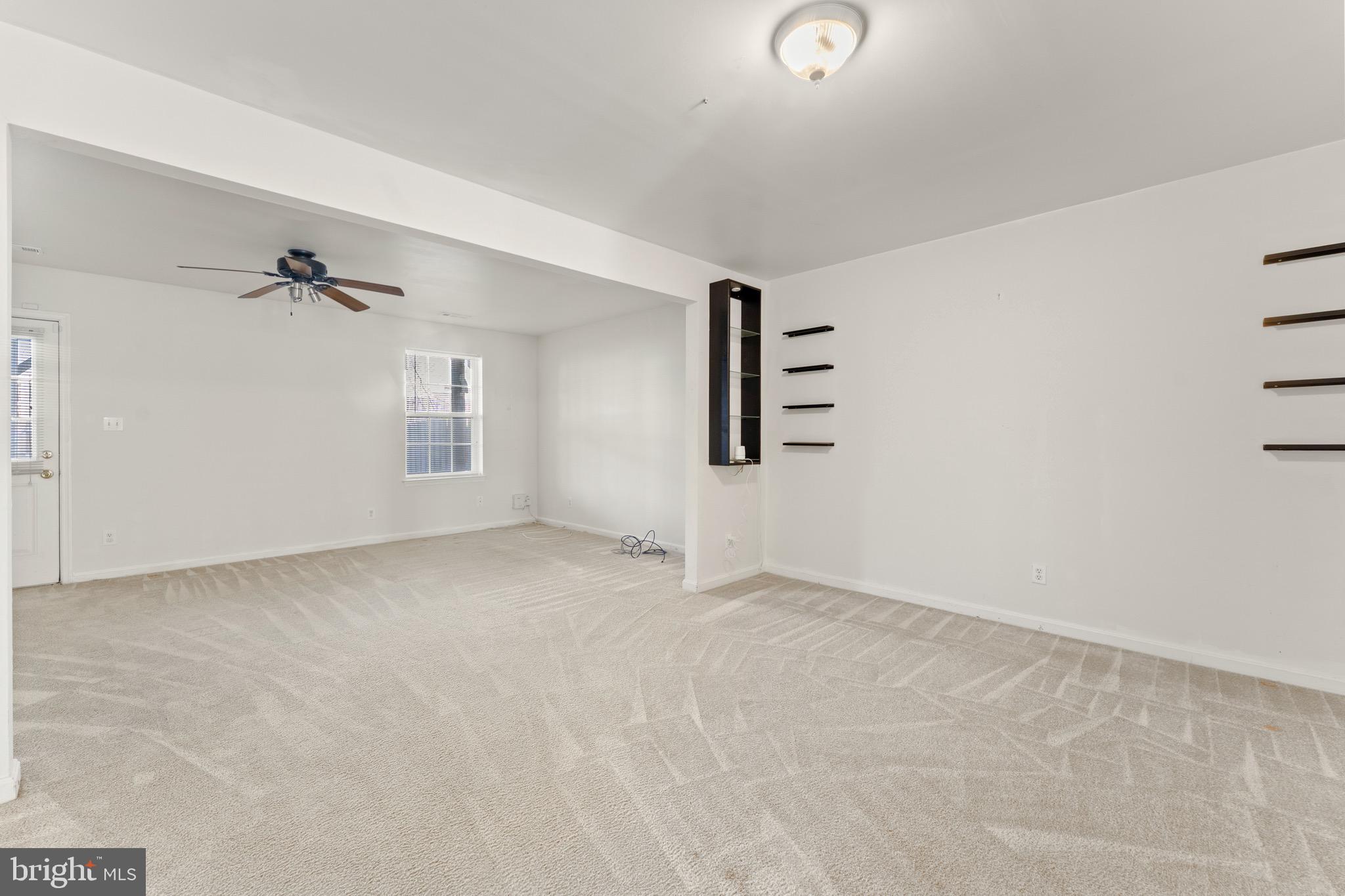 SALEM FIELDS - Residential