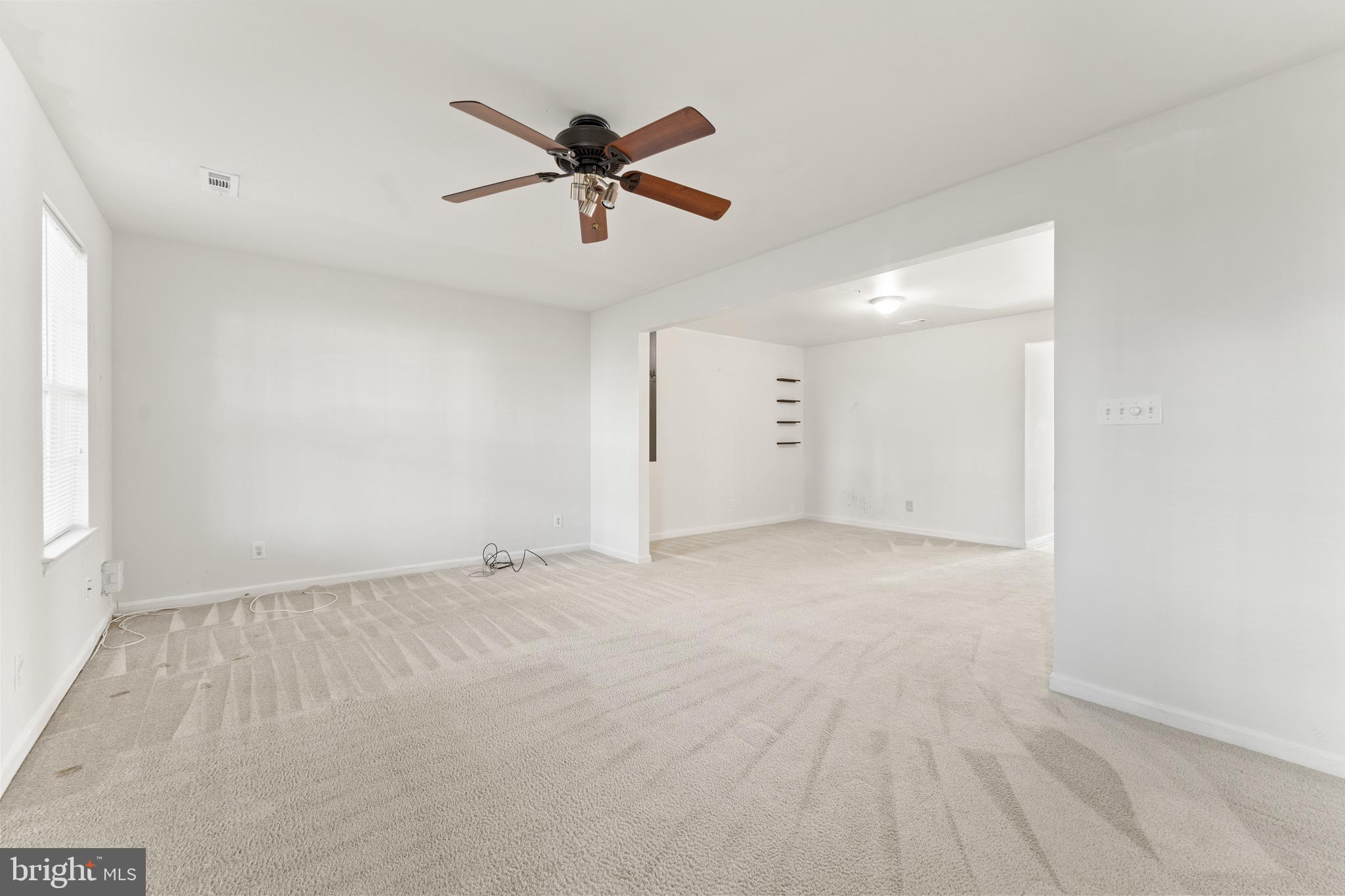 SALEM FIELDS - Residential