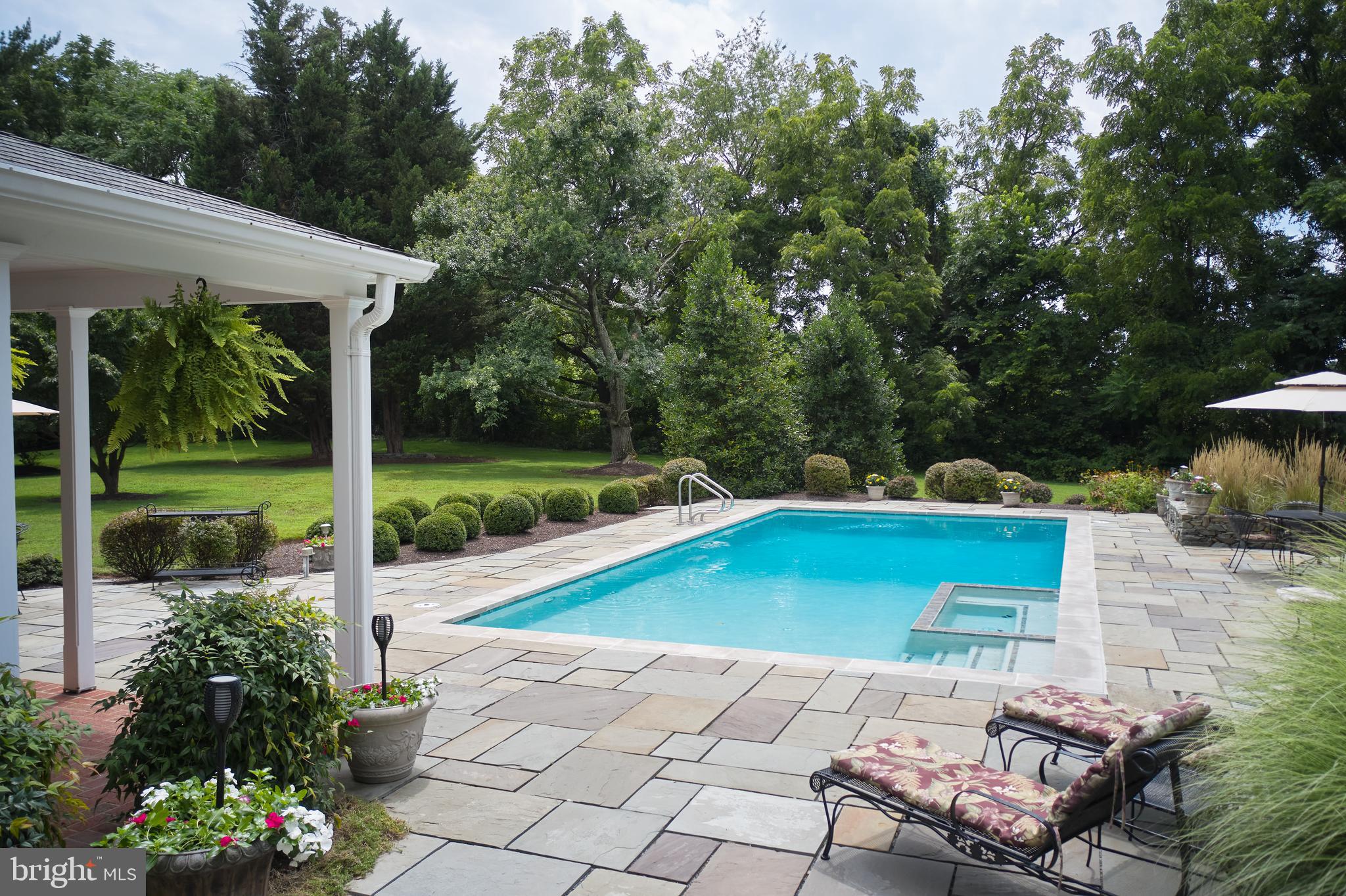 BEALLMOUNT - Residential