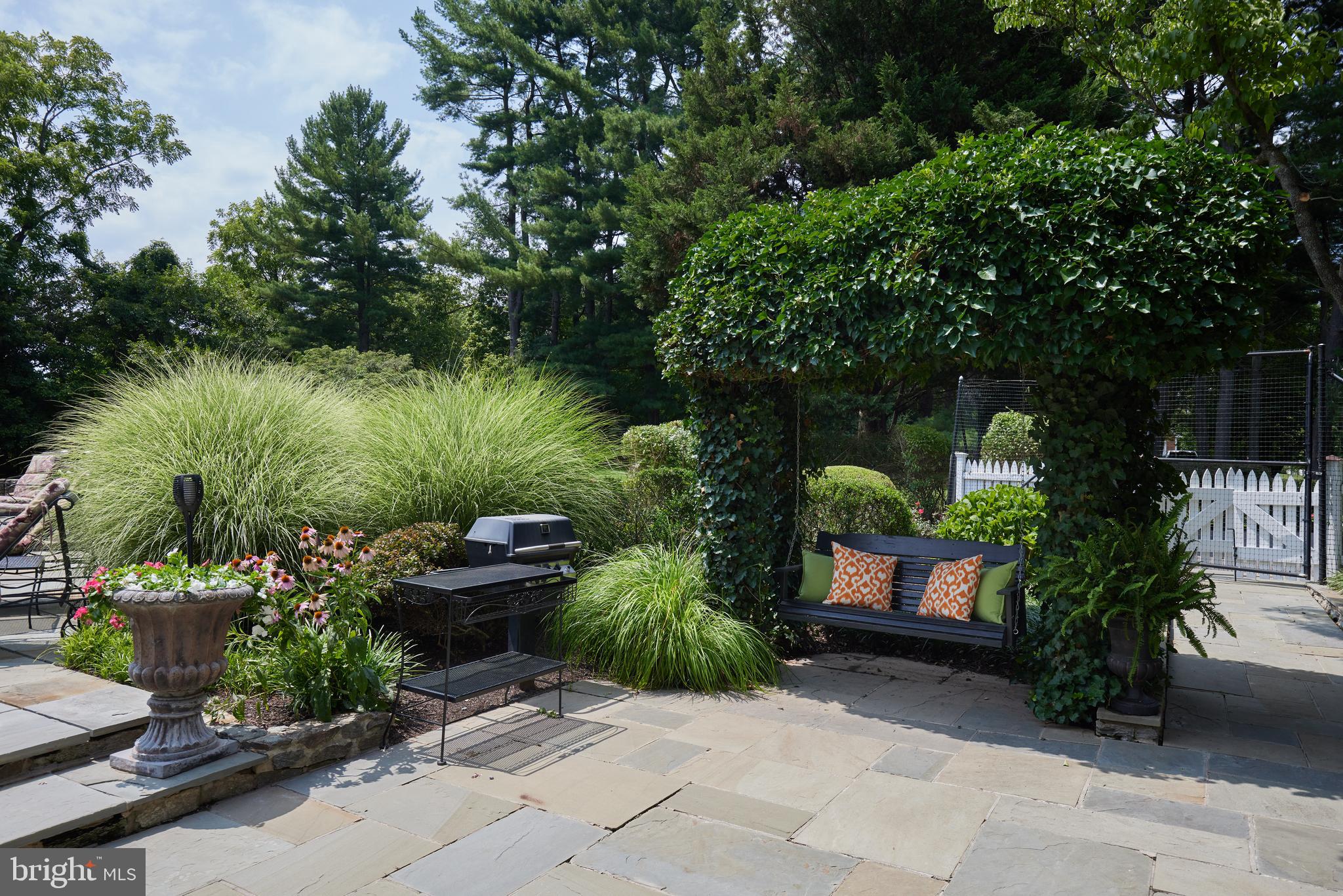 BEALLMOUNT - Residential