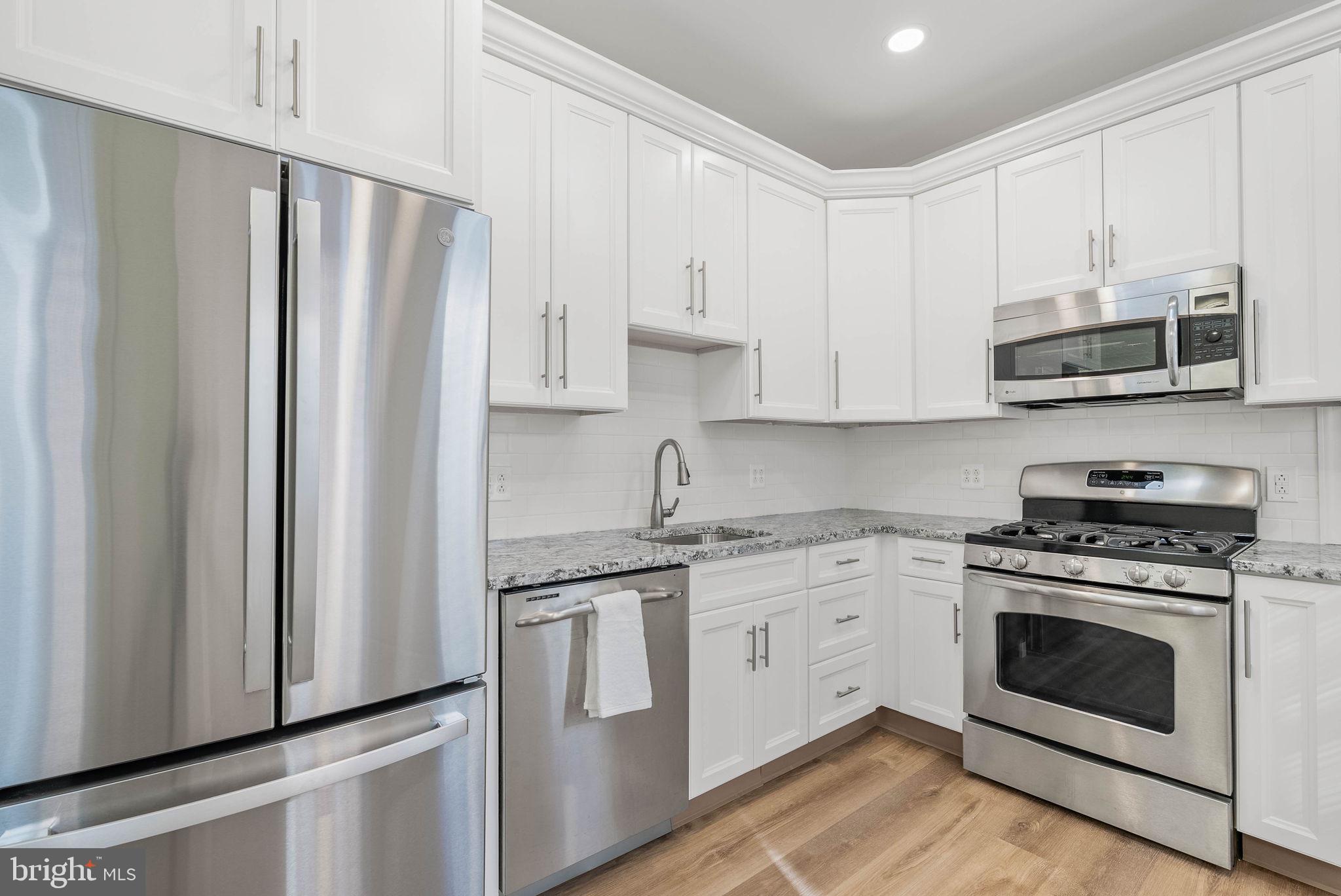 ROXBOROUGH - Residential