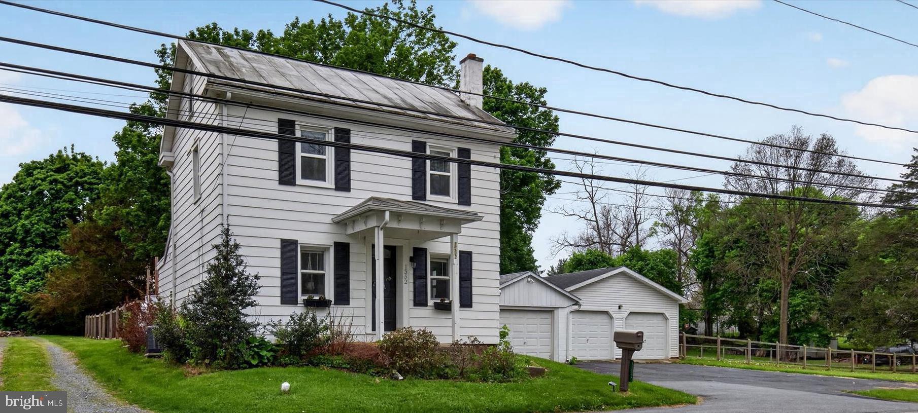 1552 MAIN STREET
