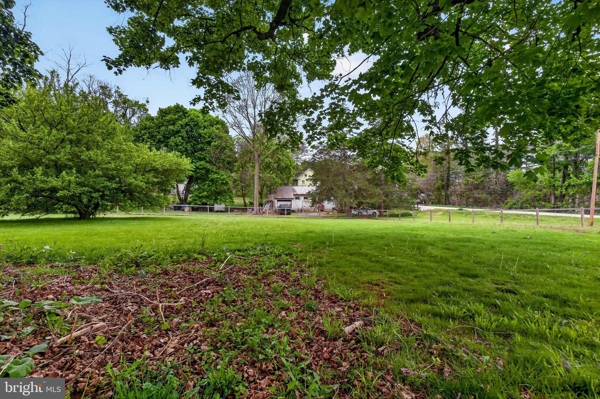 LISBURN - Residential