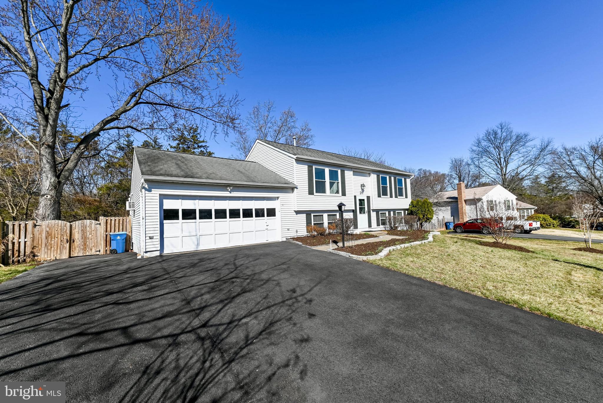 SPRING GROVE FARM - Residential