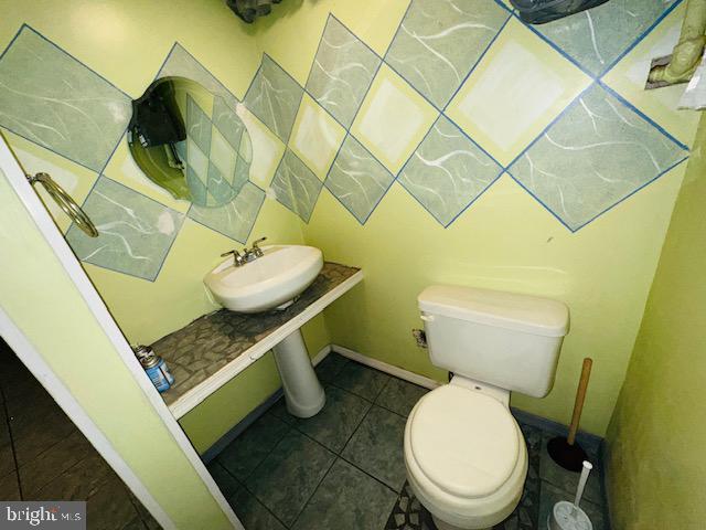 PHILADELPHIA (NORTHEAST) - Residential