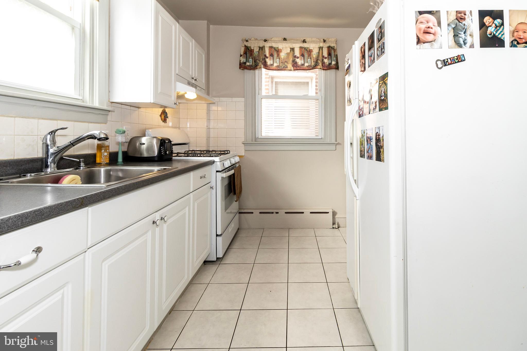 PHILADELPHIA (NORTHEAST) - Residential