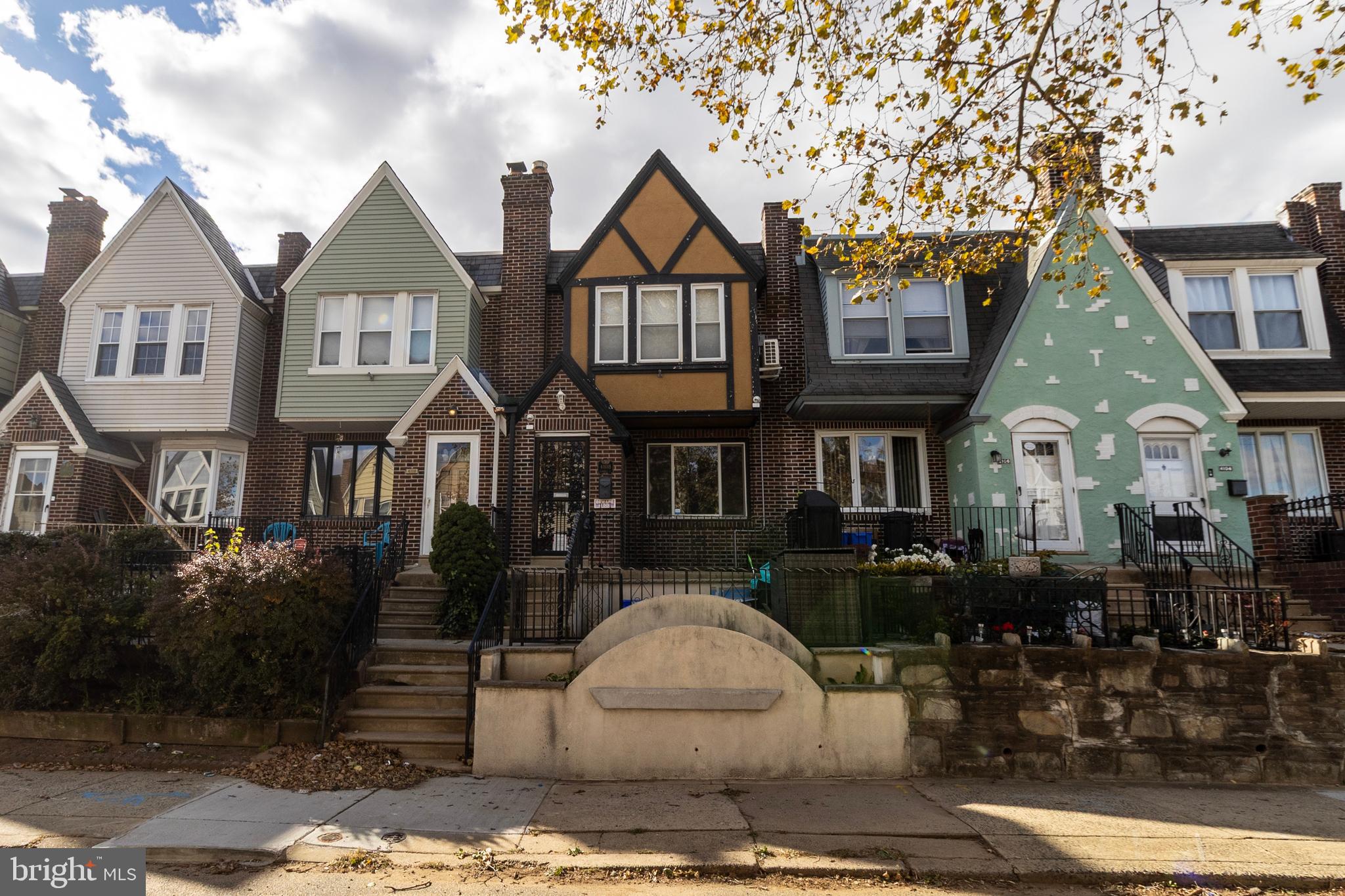 PHILADELPHIA (NORTHEAST) - Residential