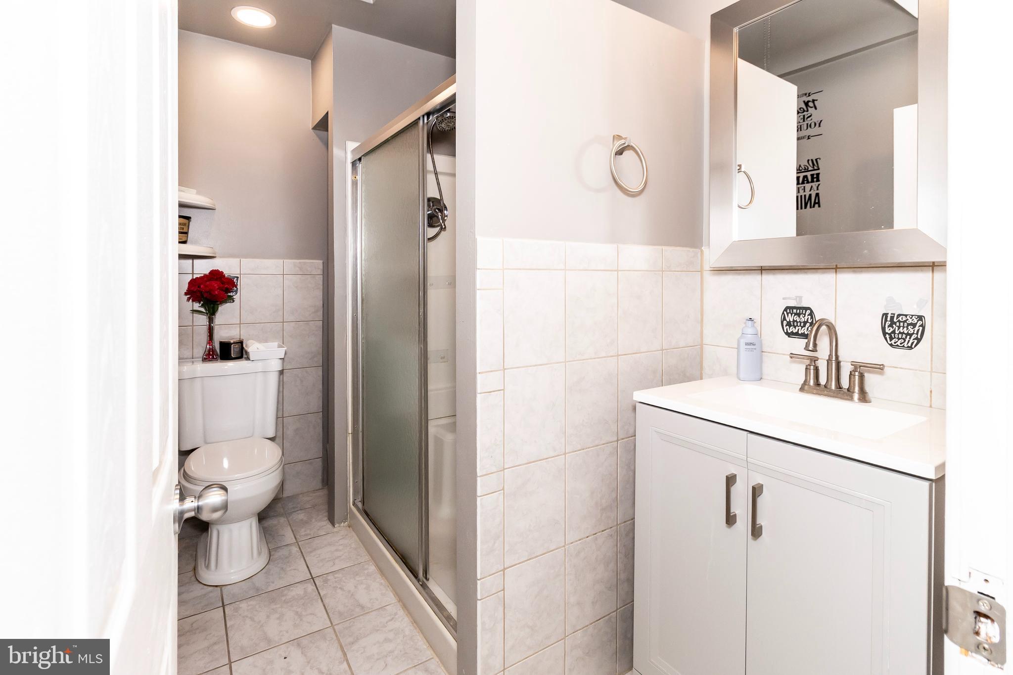 PHILADELPHIA (NORTHEAST) - Residential