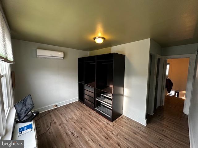 PHILADELPHIA (NORTHEAST) - Residential