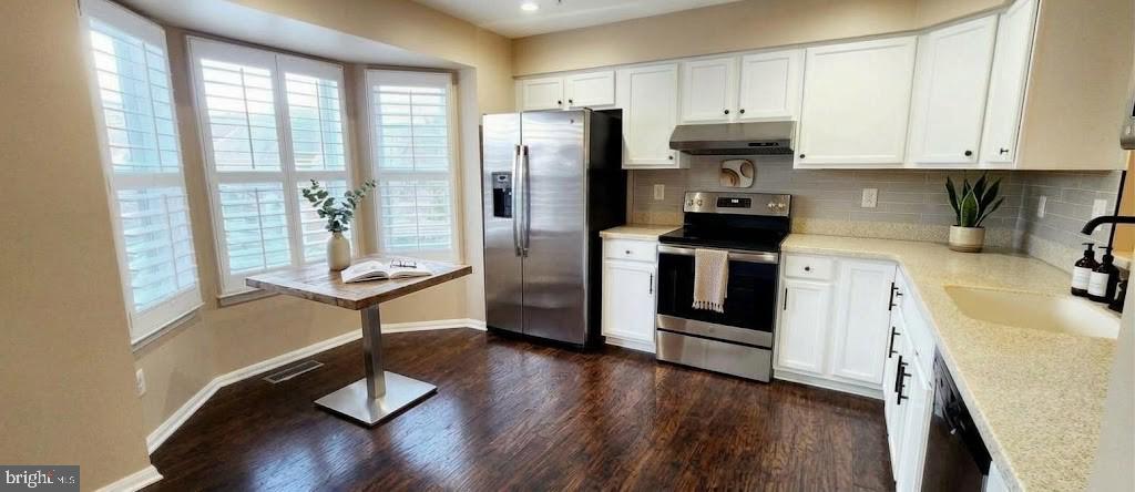 6414 FROTHINGHAM COURT