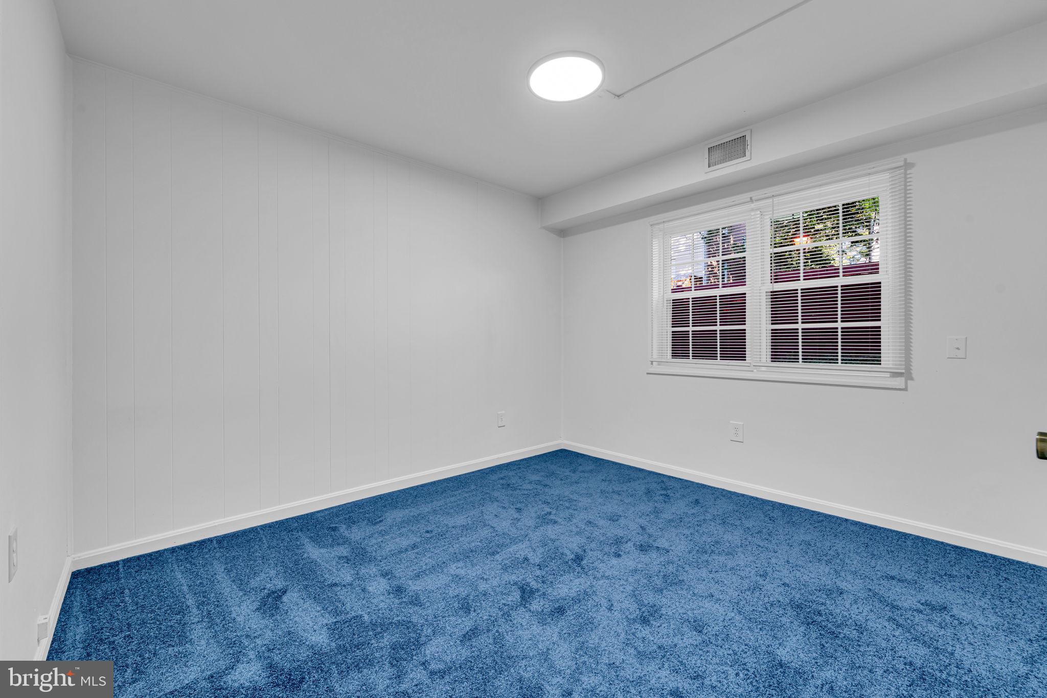 GREENWICH HILL - Residential