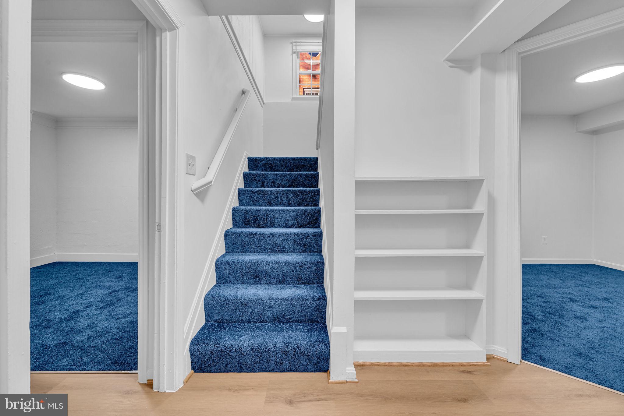 GREENWICH HILL - Residential