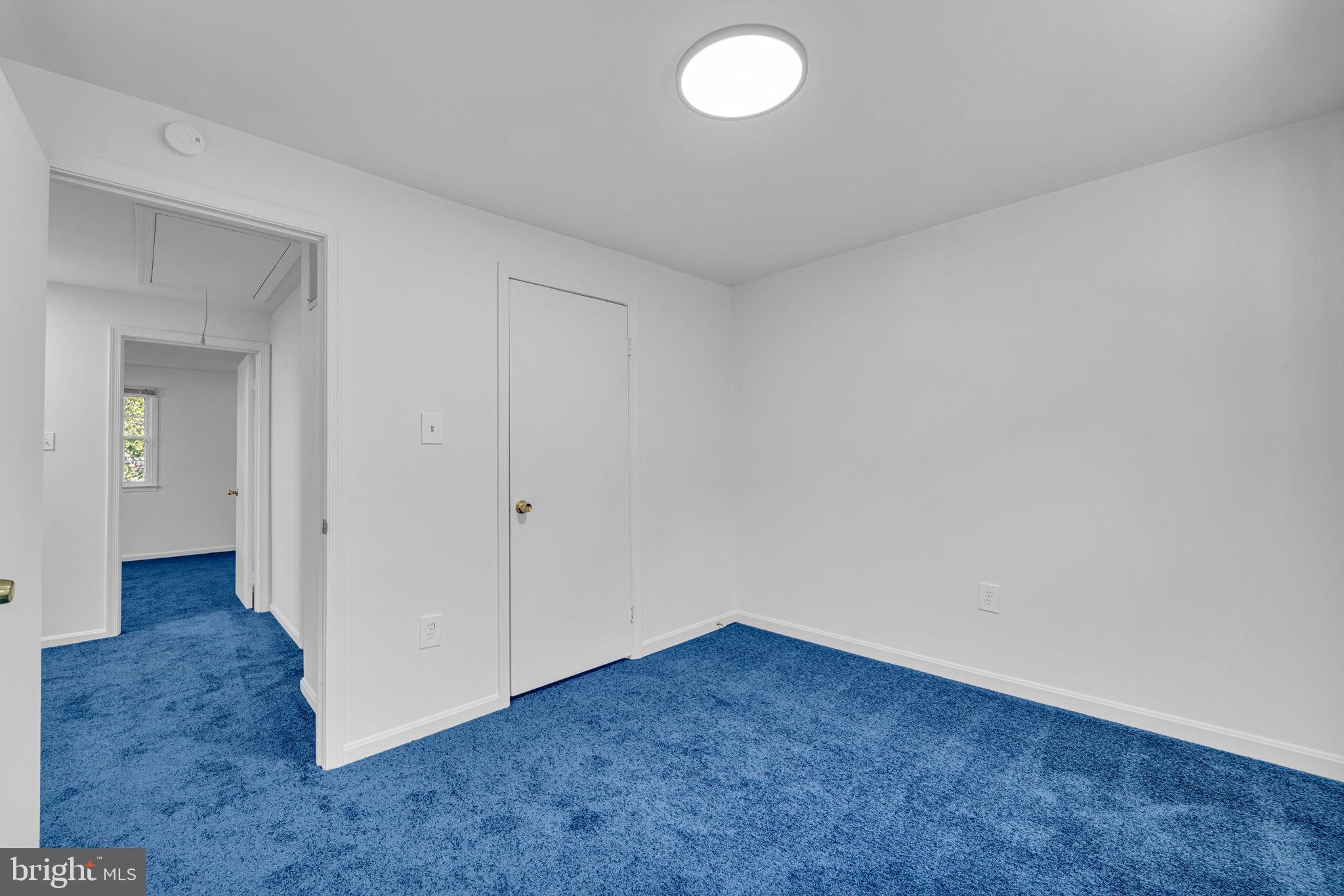 GREENWICH HILL - Residential